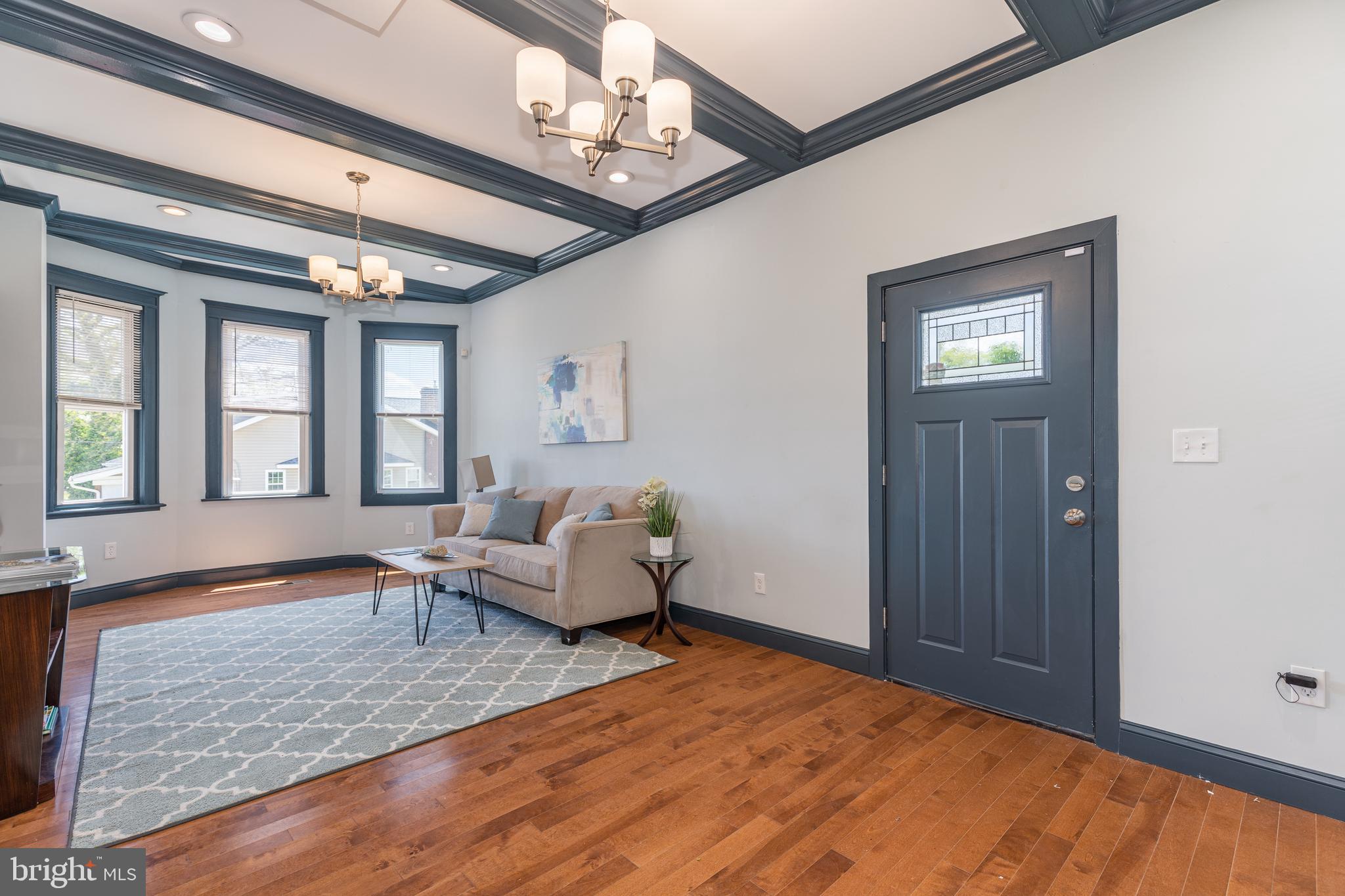 WINDSOR HILLS - Residential