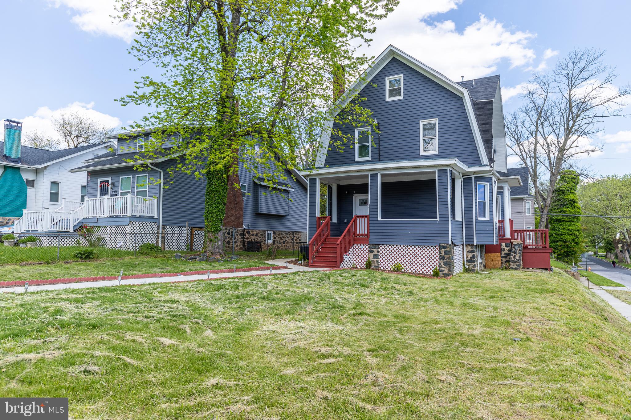 WINDSOR HILLS - Residential