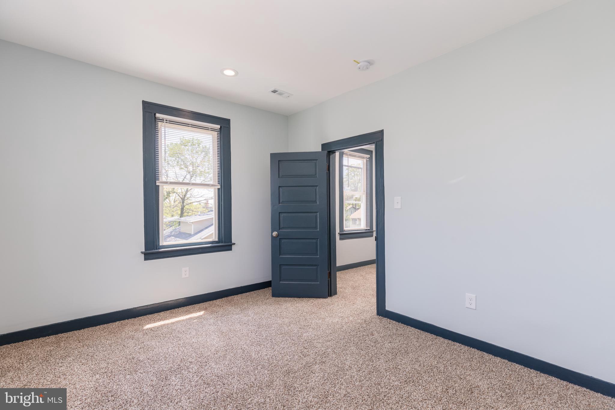 WINDSOR HILLS - Residential