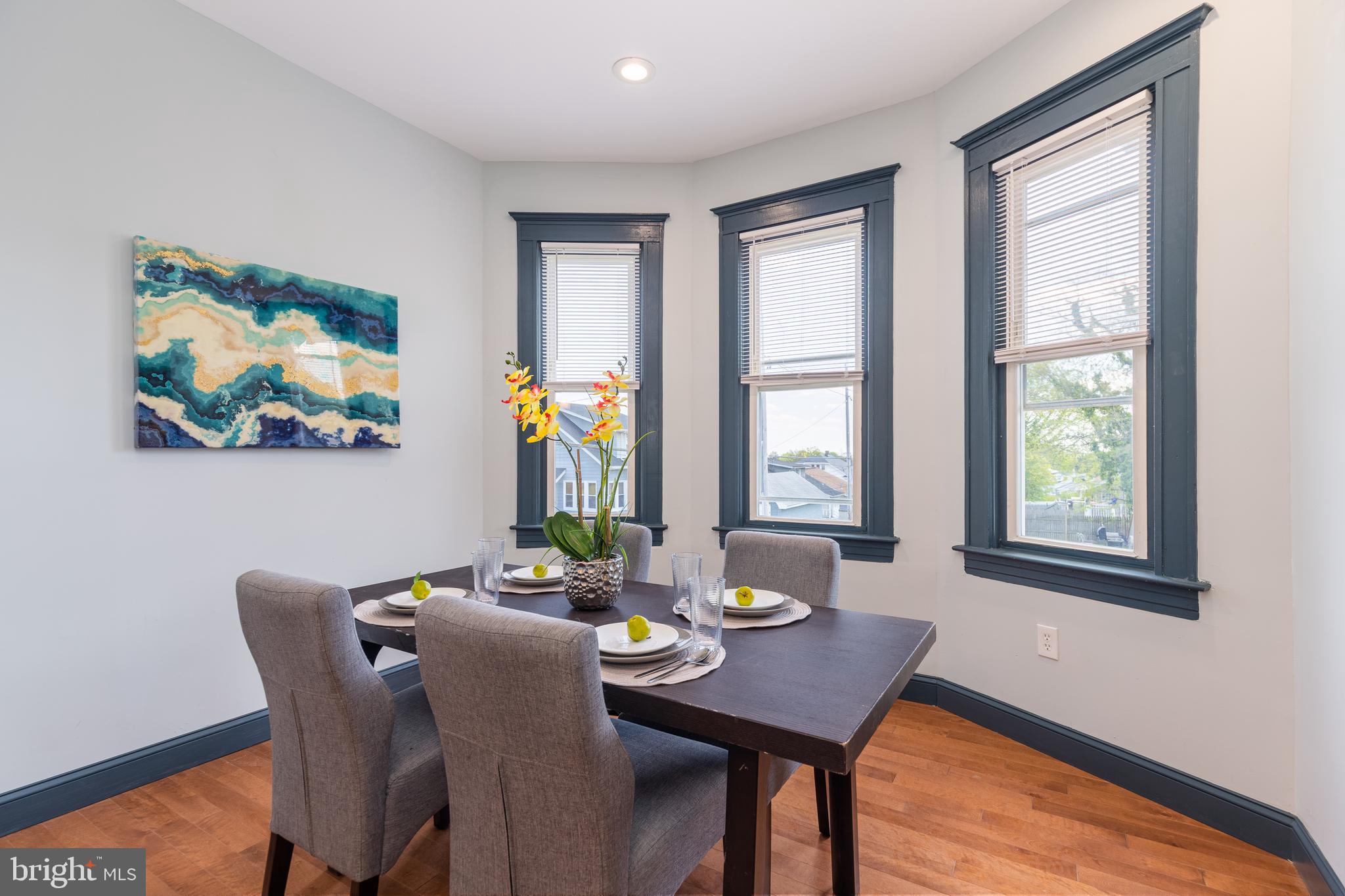 WINDSOR HILLS - Residential