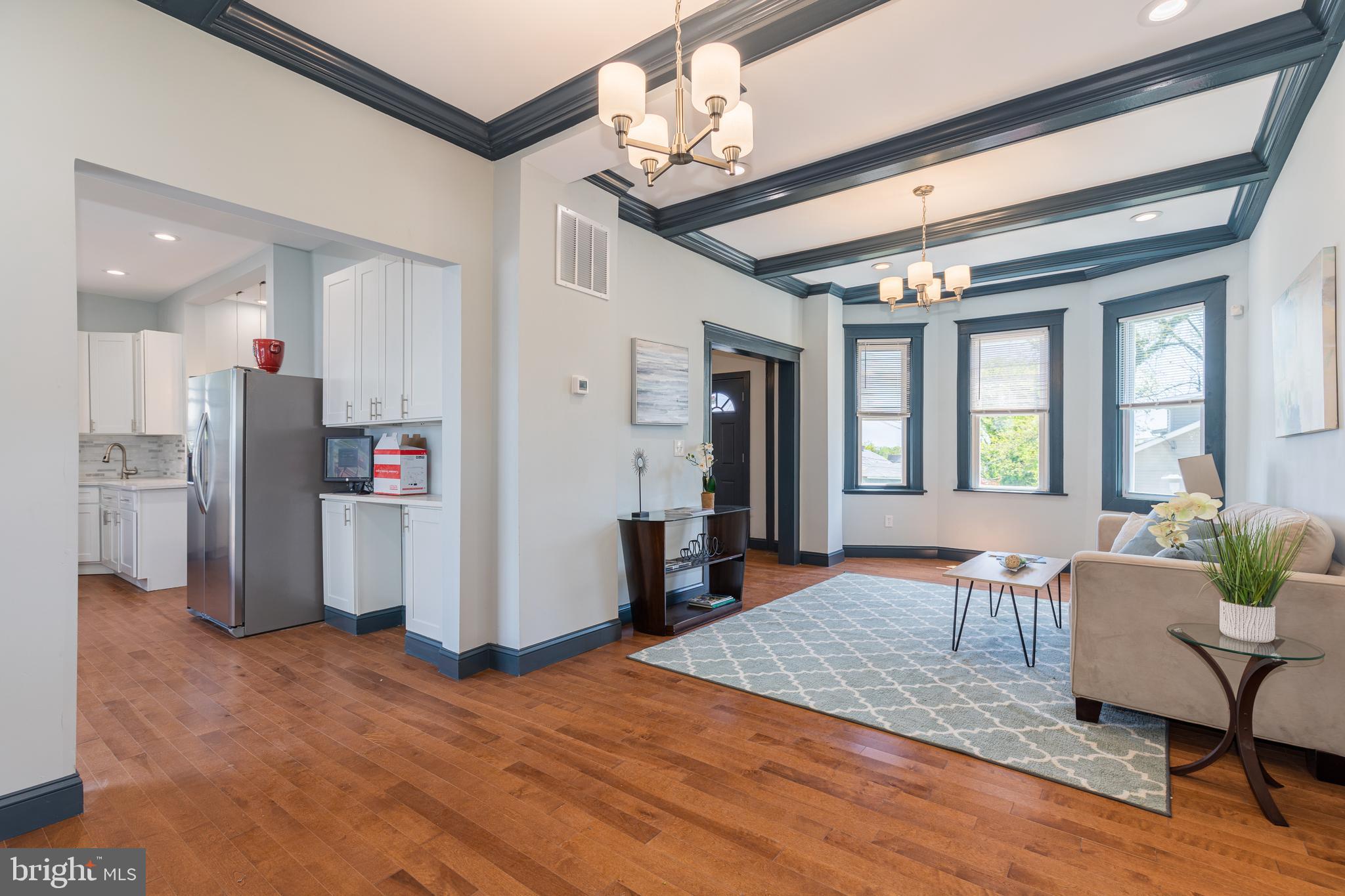 WINDSOR HILLS - Residential