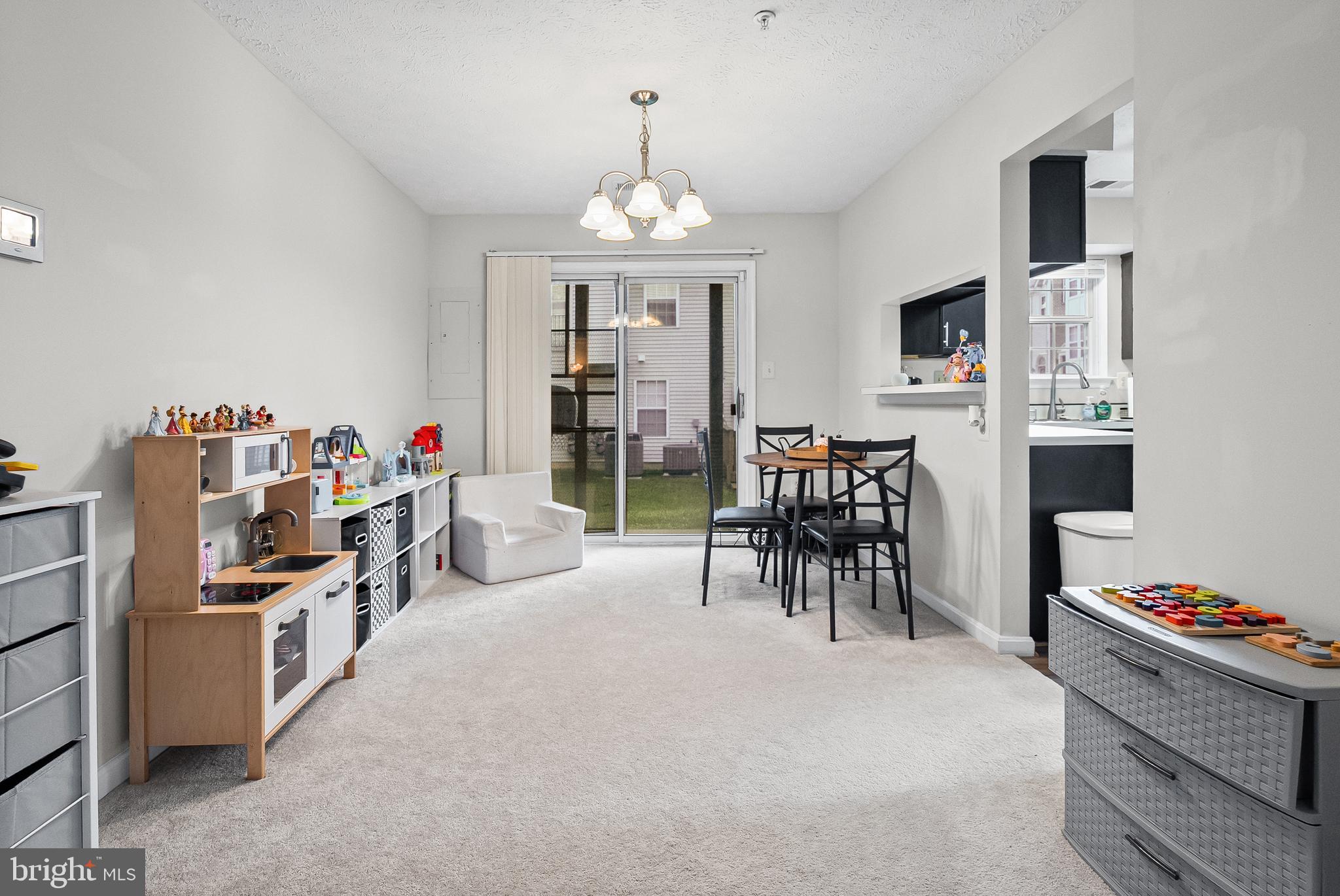 WILKINSON PLAZA - Residential