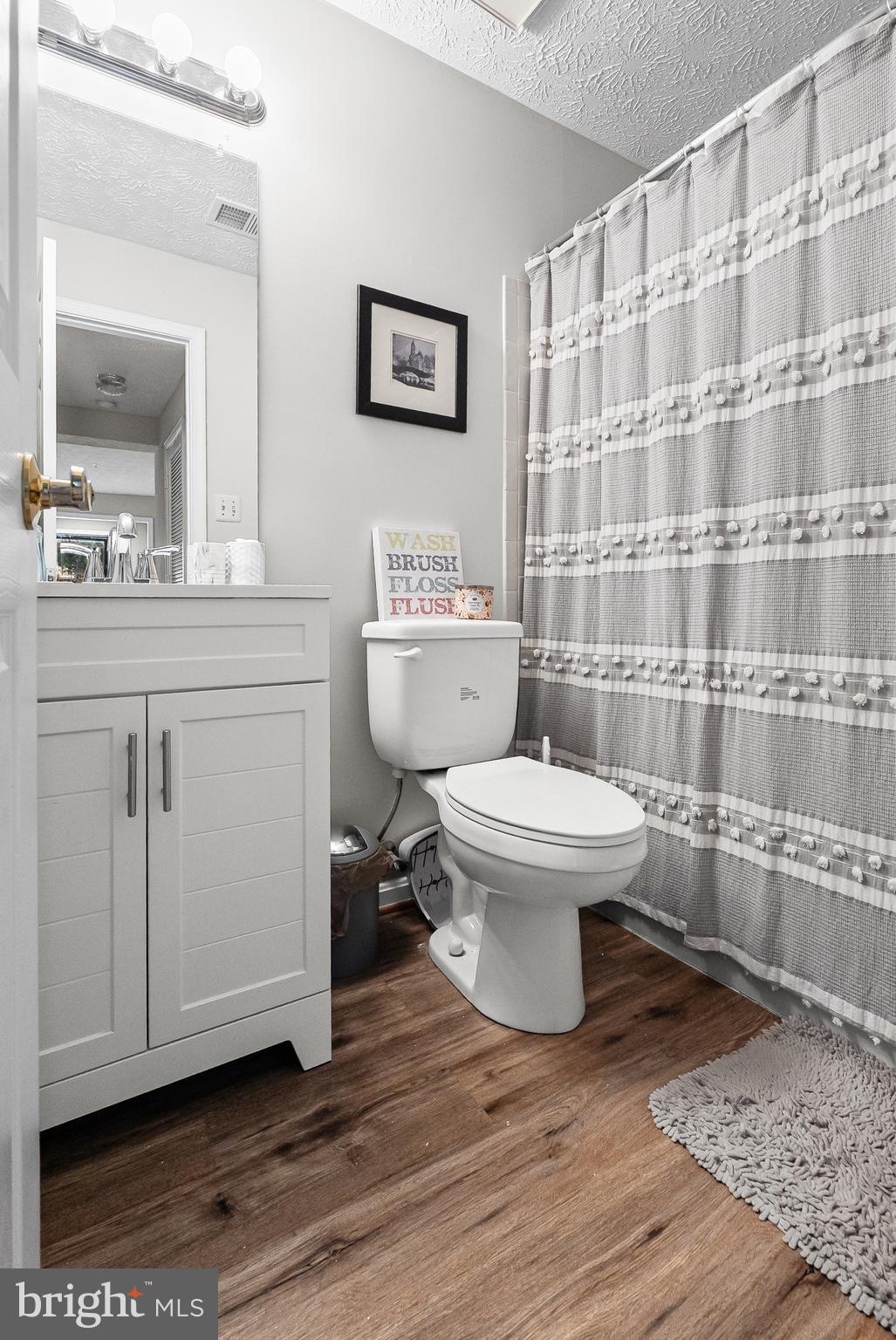 WILKINSON PLAZA - Residential