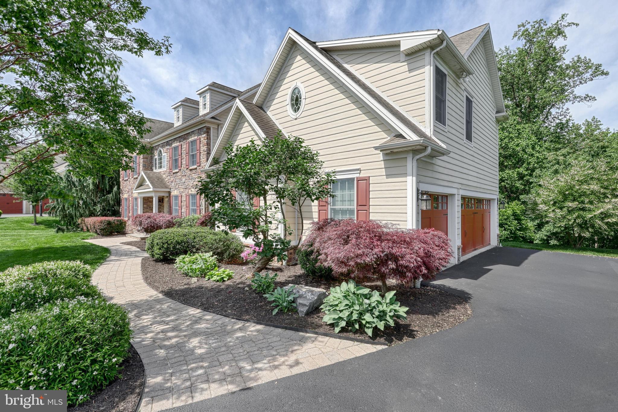 BRAEBURN ESTATES - Residential