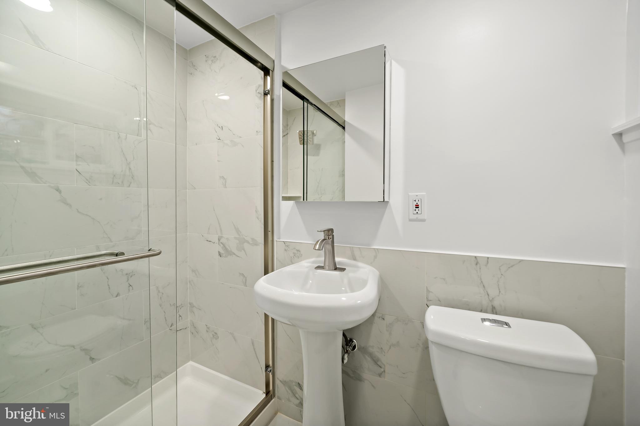 WEST PASSYUNK - Residential Lease