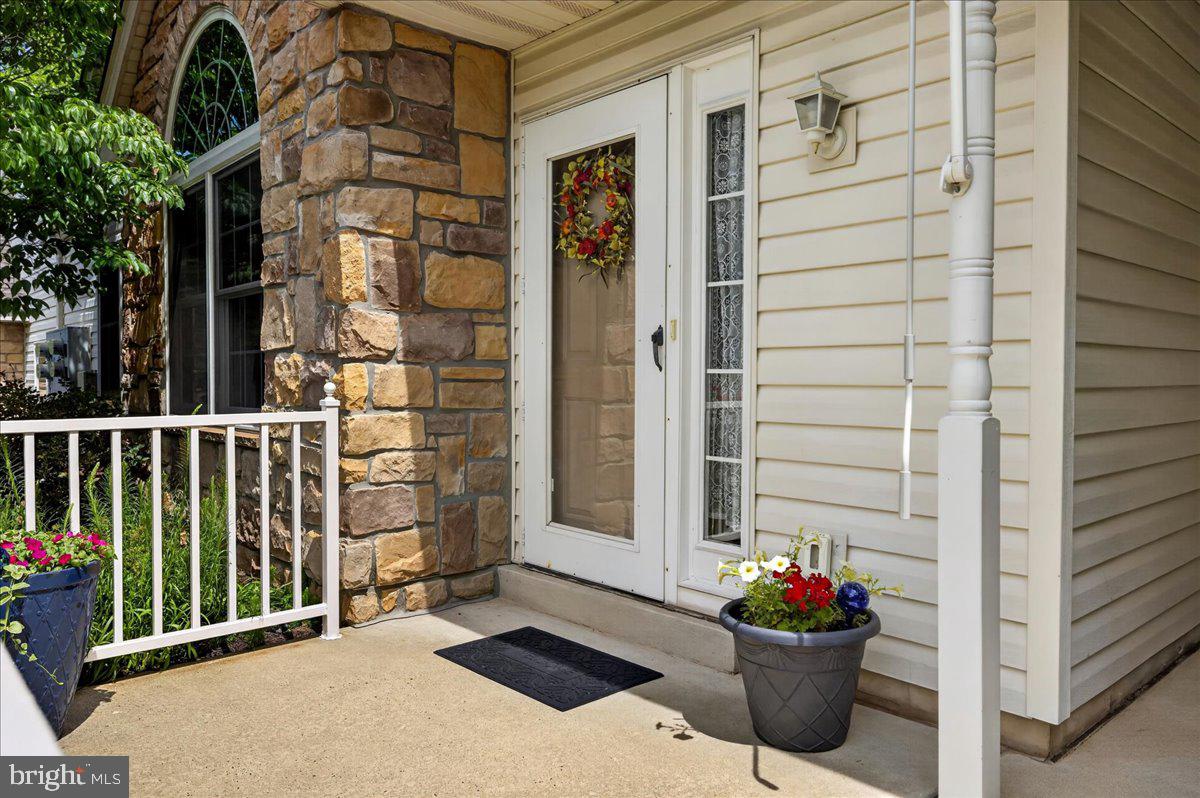 189 LIONS GATE CIRCLE