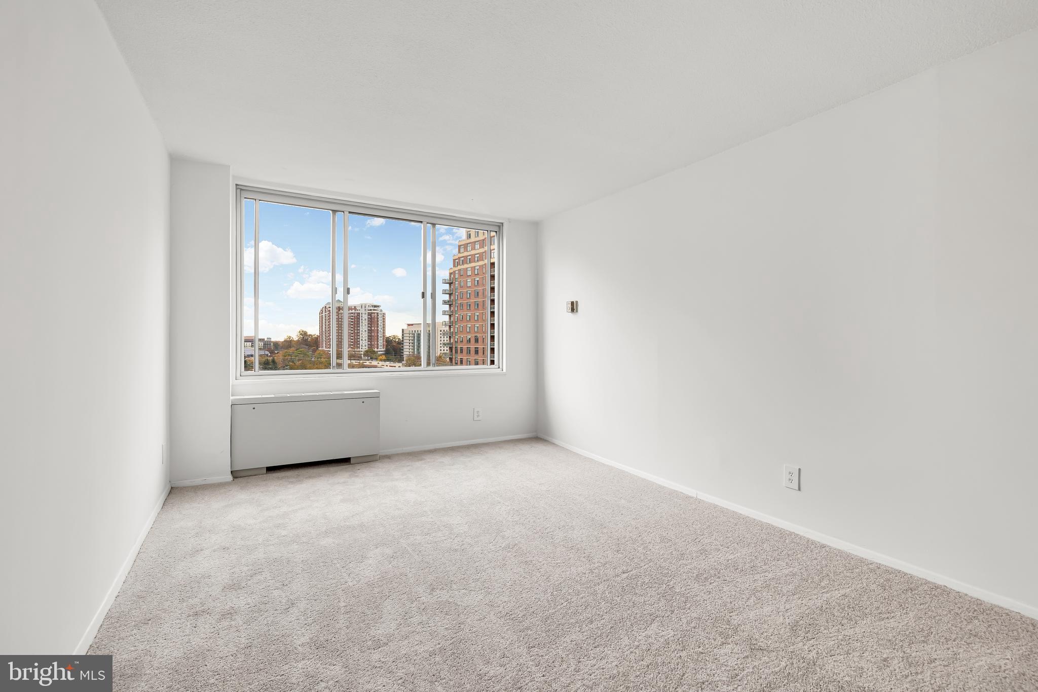 ROCKVILLE - Residential