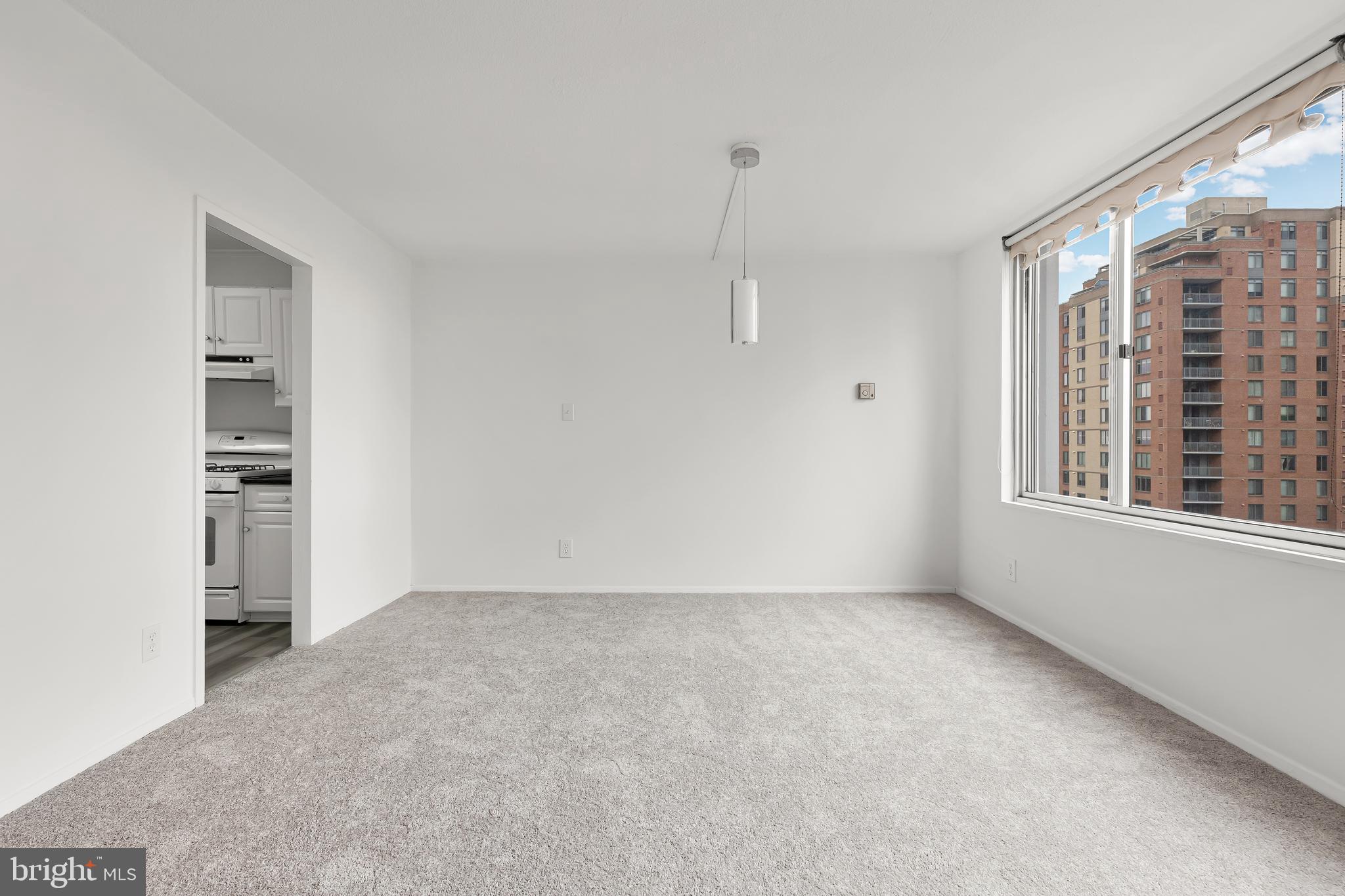 ROCKVILLE - Residential