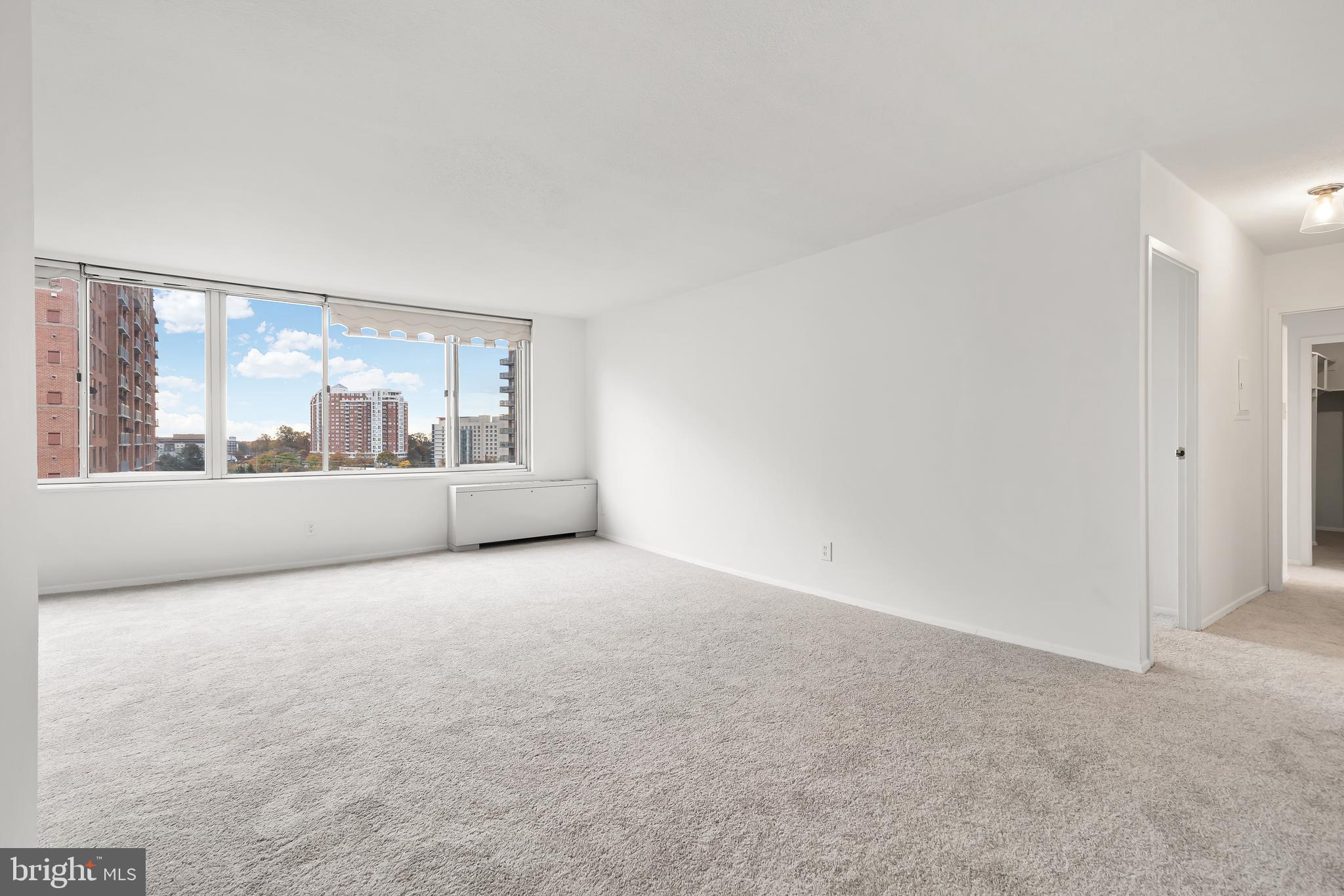 ROCKVILLE - Residential