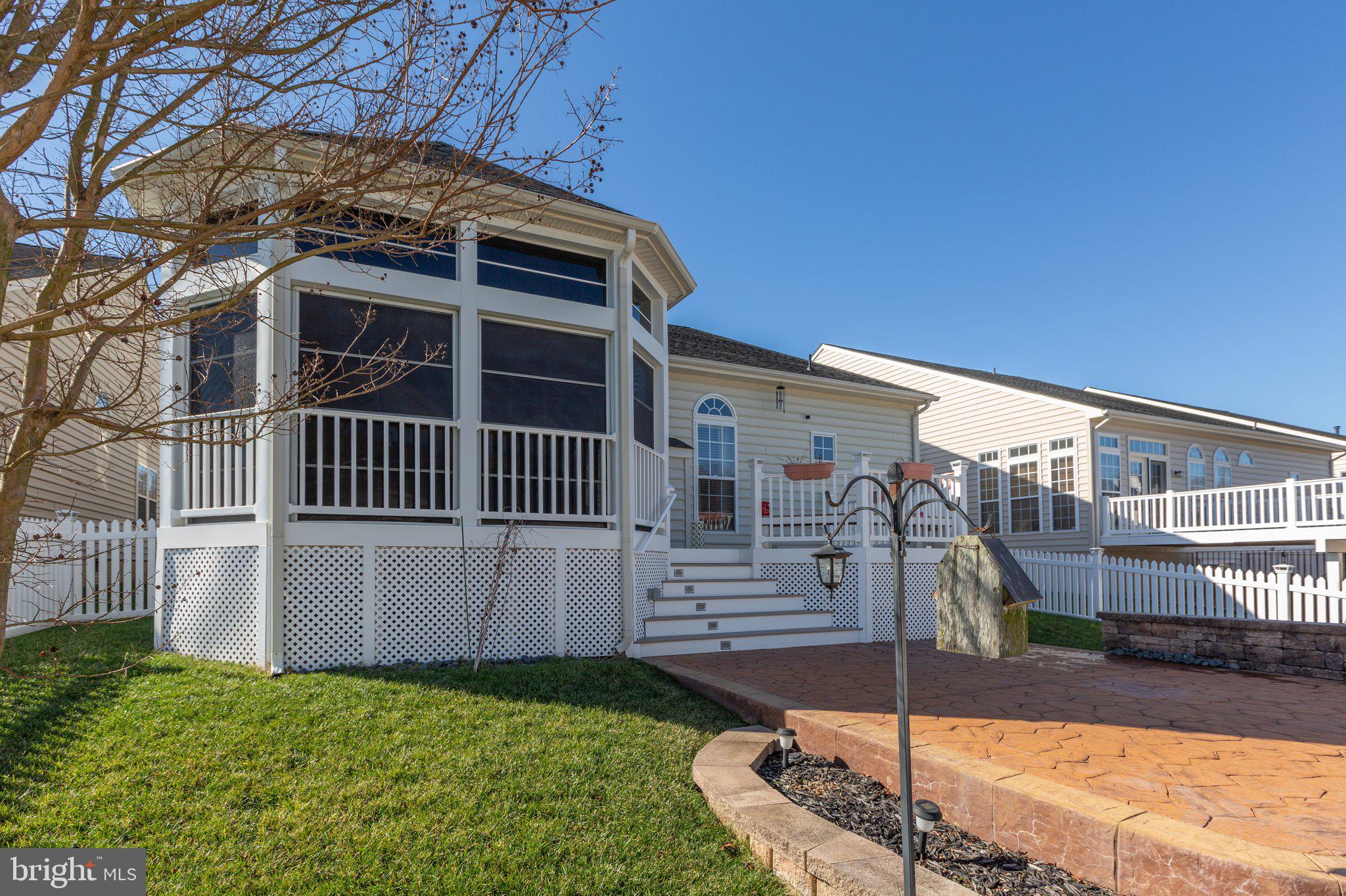 VIRGINIA HERITAGE AT LEE'S PARK - Residential