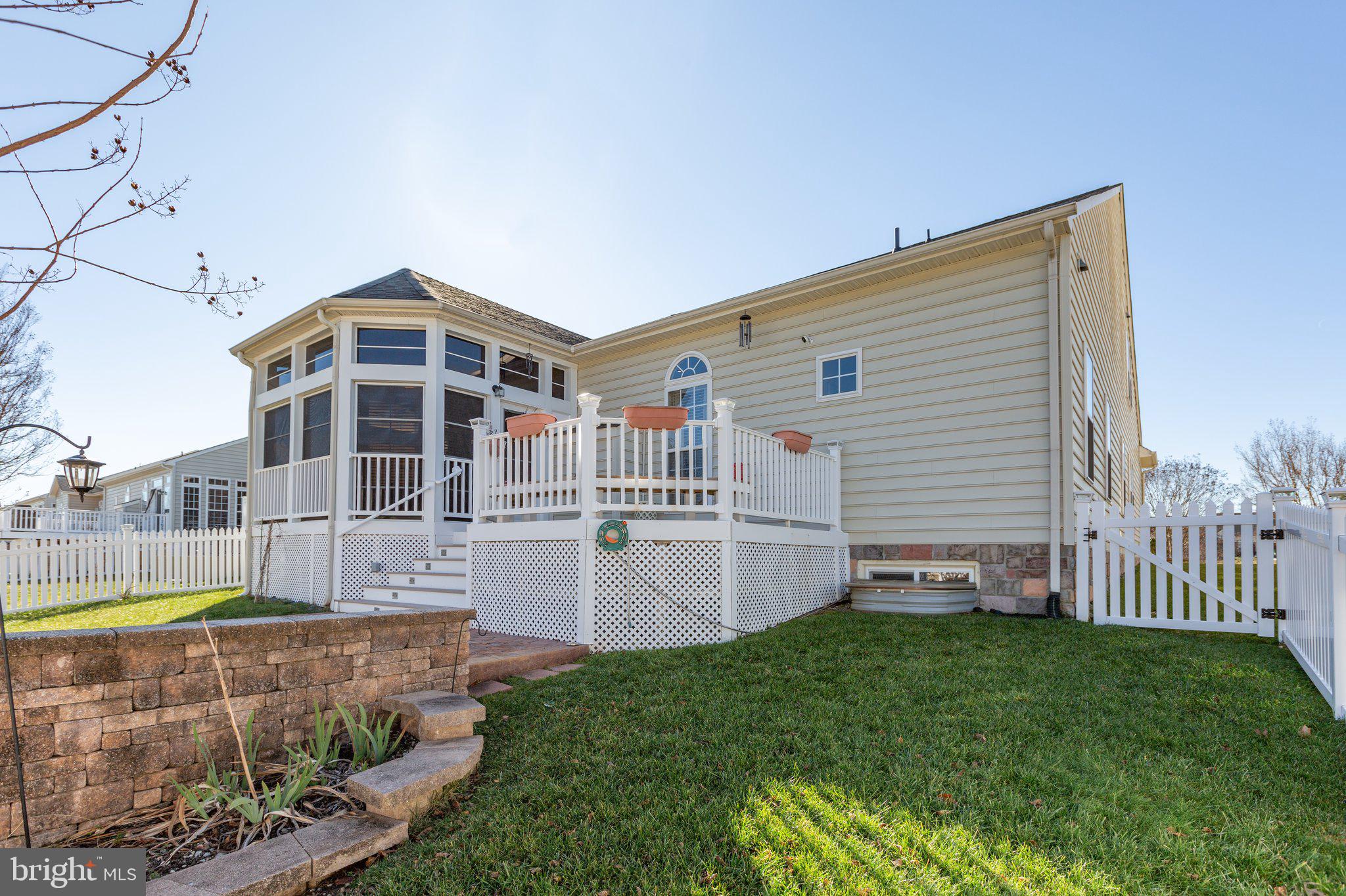 VIRGINIA HERITAGE AT LEE'S PARK - Residential