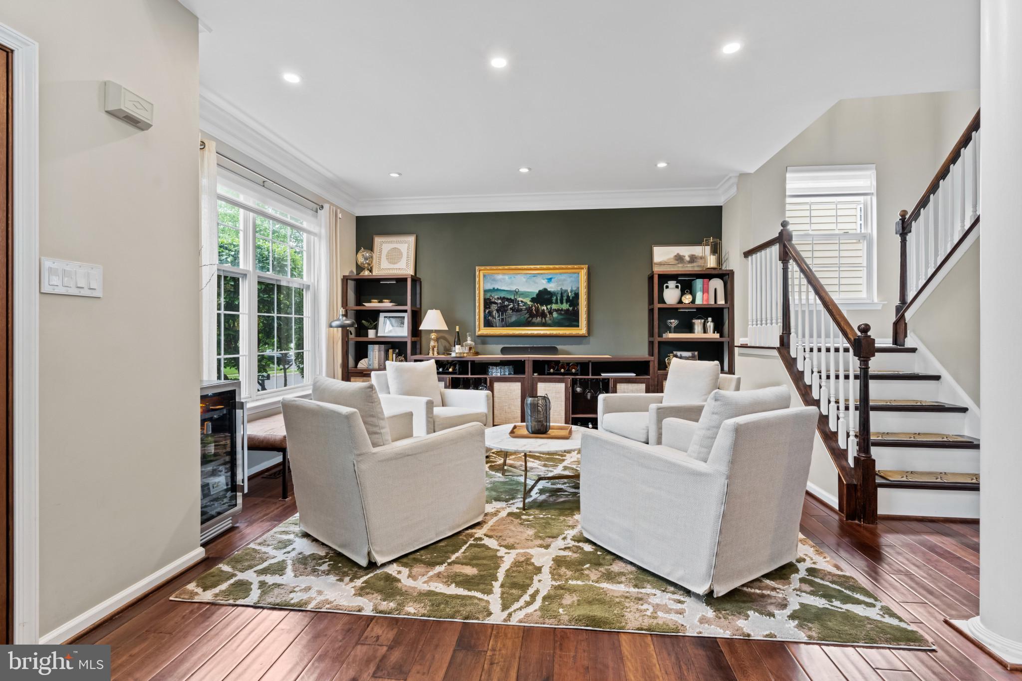 RIVERWOODS - Residential