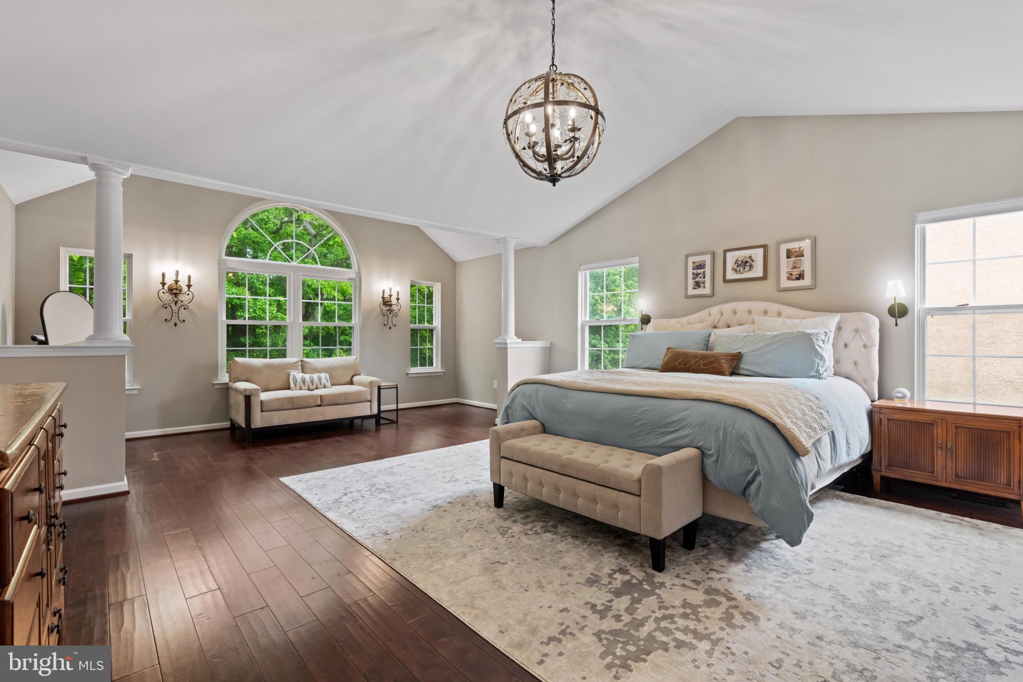 RIVERWOODS - Residential
