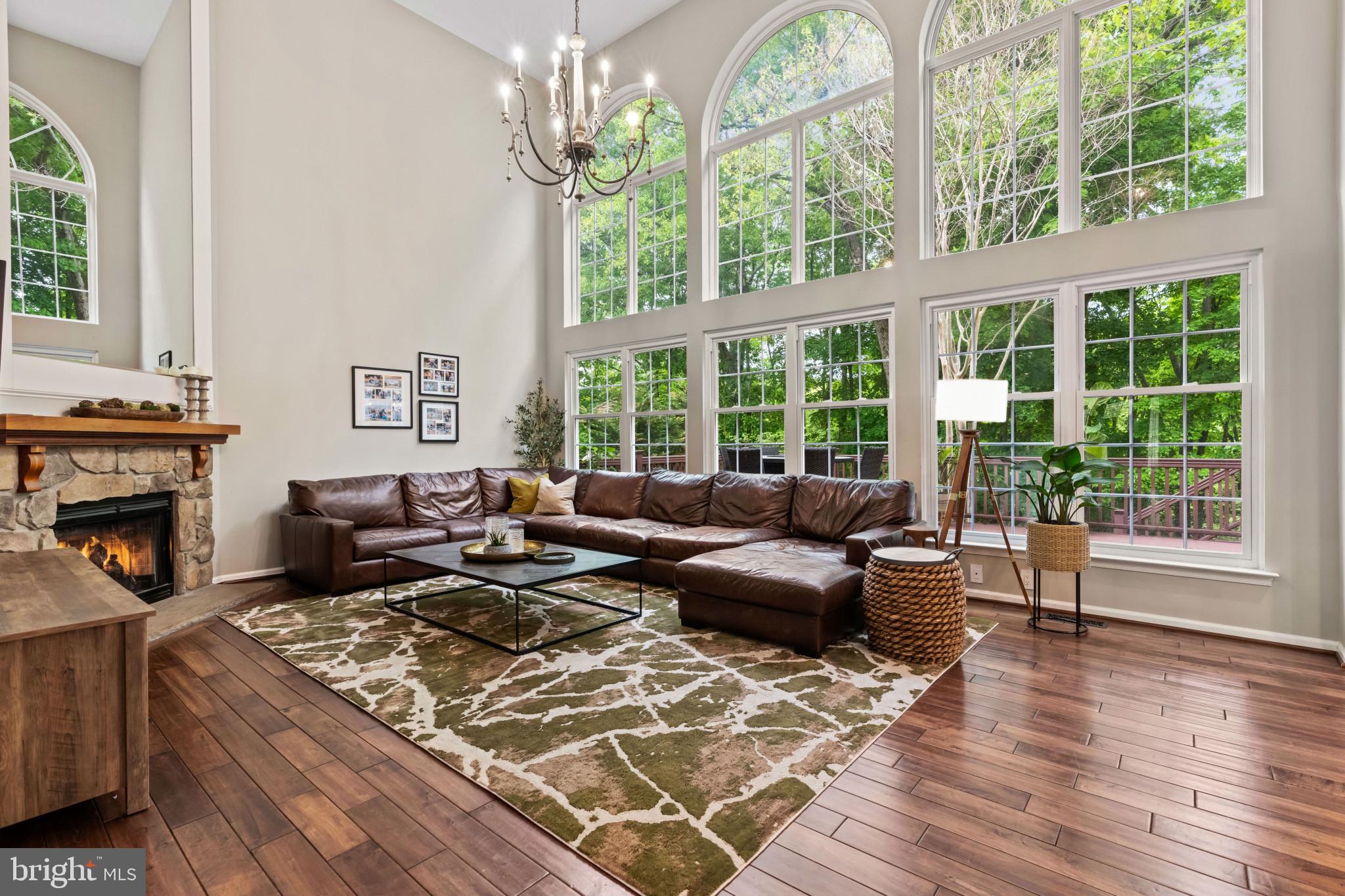 RIVERWOODS - Residential