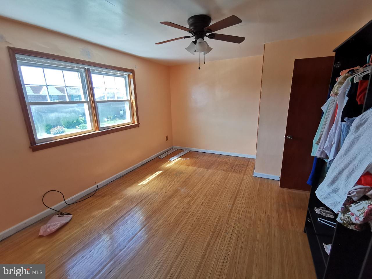 OXFORD CIRCLE - Residential