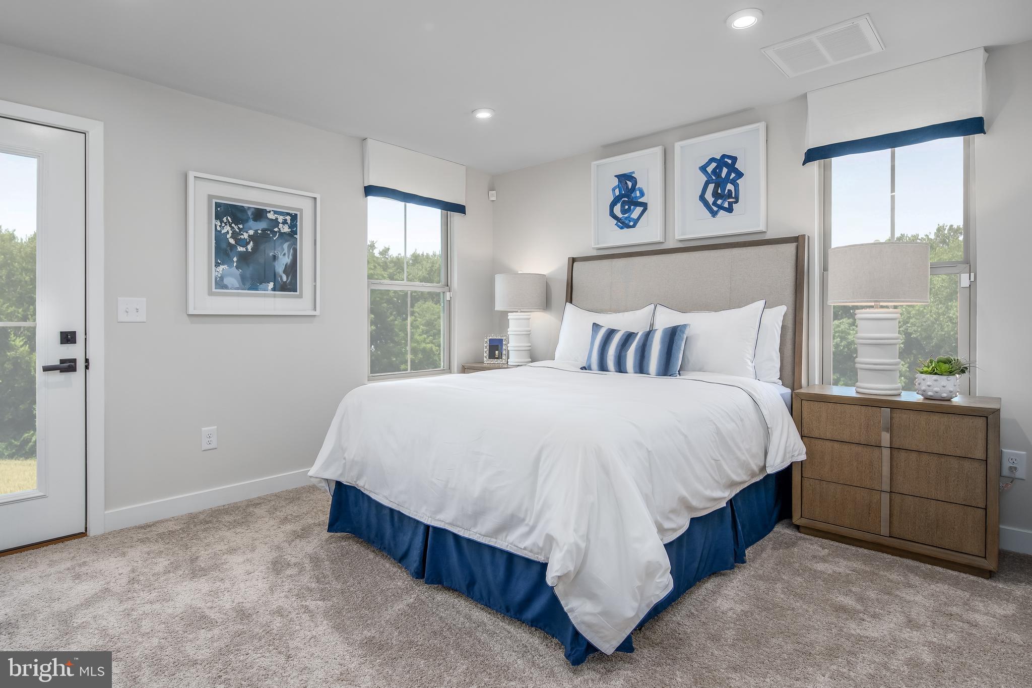 PARKSIDE - Residential