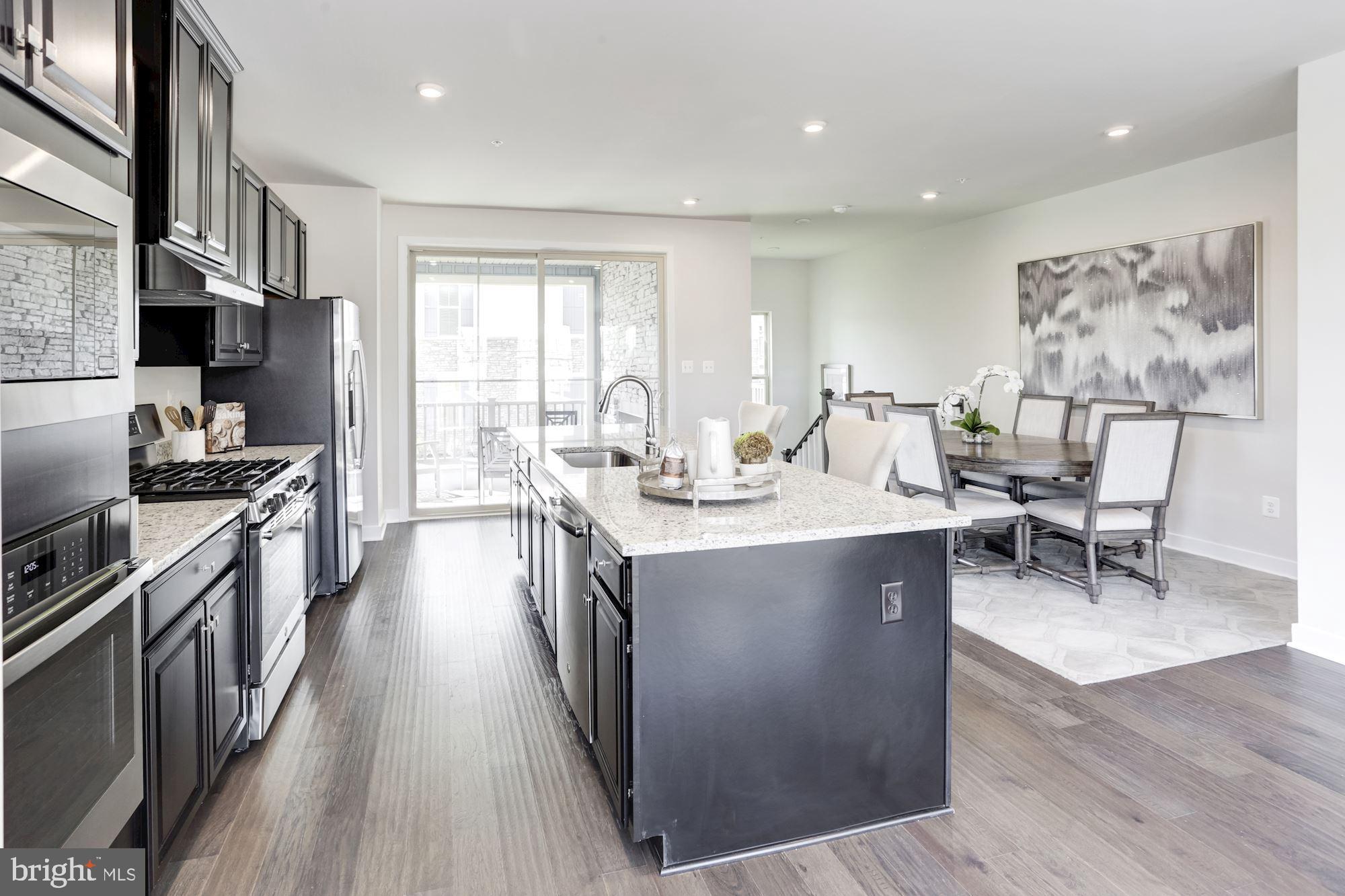 PARKSIDE - Residential