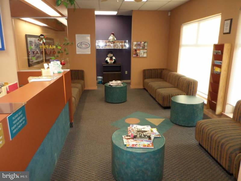 1 BRITTON PLACE 14 & 15