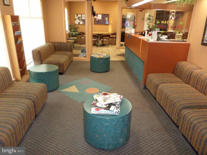 1 BRITTON PLACE 14 & 15