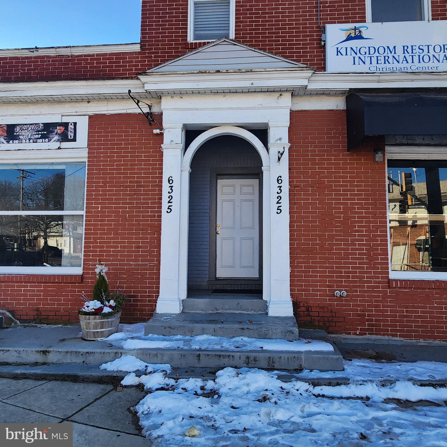 6325 WINDSOR MILL RD