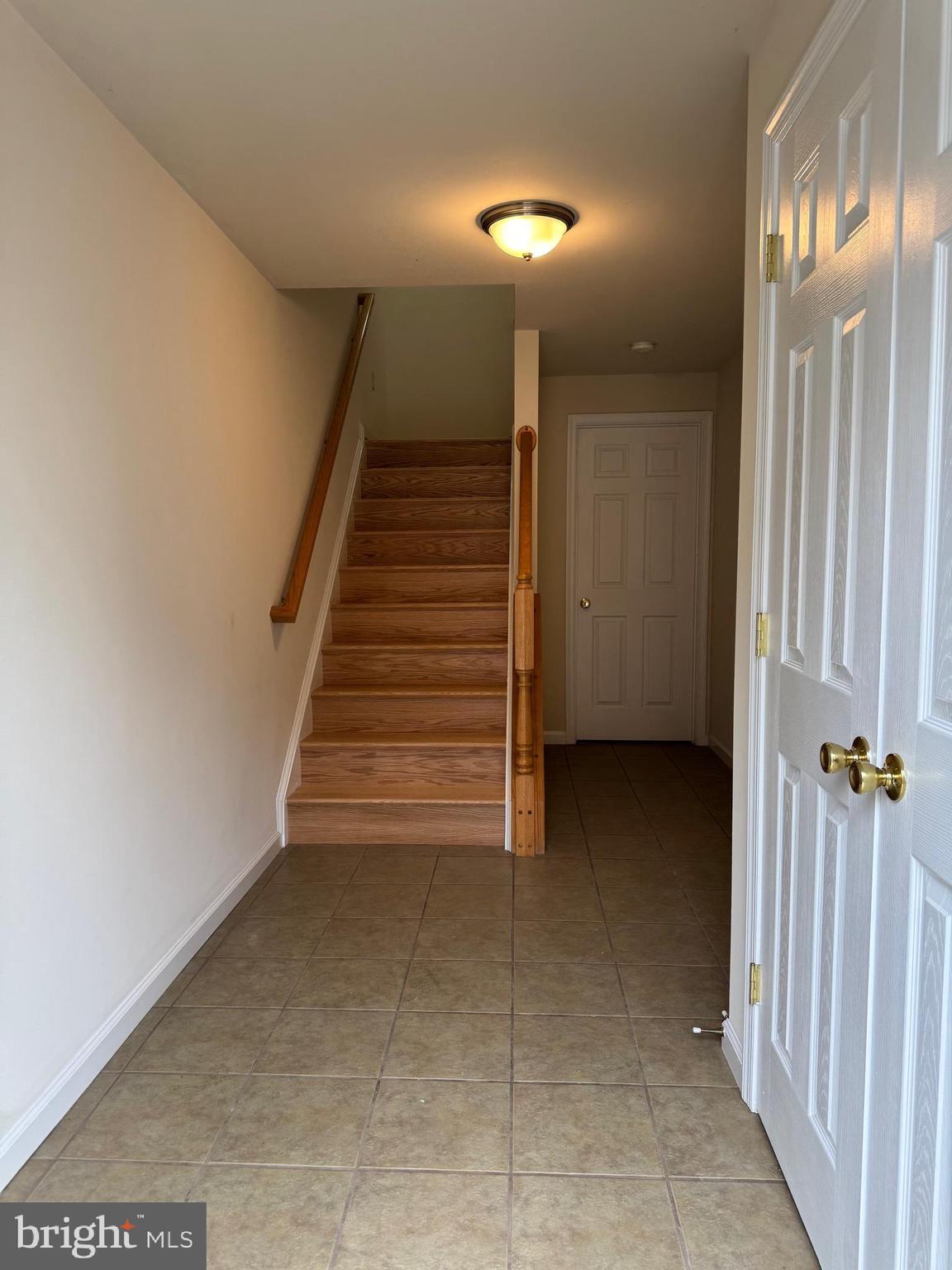 KEYSTONE MANOR - Residential Lease