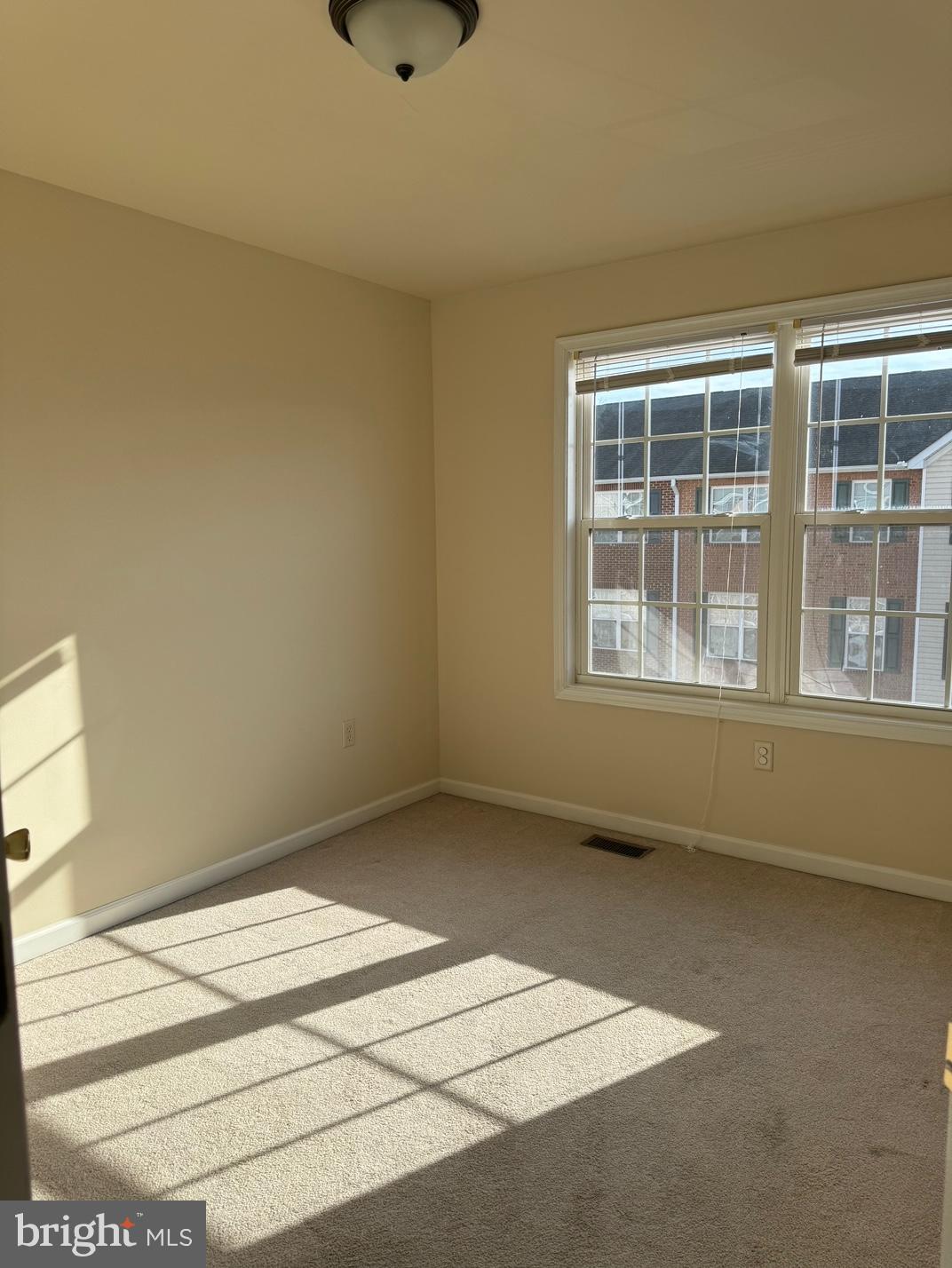 KEYSTONE MANOR - Residential Lease