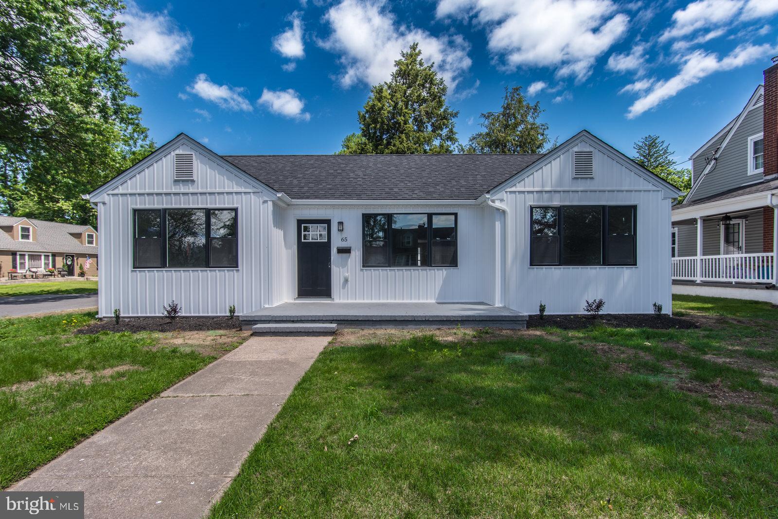Welcome to this fully renovated 3-bedroom, 2-bath rental home featuring classic charm with modern updates. Step onto the inviting front porch and into a freshly painted interior where you’ll find gleaming refinished hardwood floors with elegant inlays throughout. The spacious formal living room boasts vaulted ceilings, recessed lighting, and a beautiful fireplace with a timeless mantel. A separate dining room flows into the brand new eat-in kitchen featuring white cabinetry, granite countertops, and a marble tile backsplash.
All three bedrooms are generously sized with ample closet space, providing comfort and convenience for everyday living. A rear mudroom leads to the private backyard and an oversized detached 2-car garage—fully powered and perfect for a contractor, hobbyist, or car enthusiast.
The home also features new siding with custom black-framed windows, a new roof, new windows, and updated systems. Truly an exceptional home—offering space, function, and style—for one lucky tenant to enjoy.
