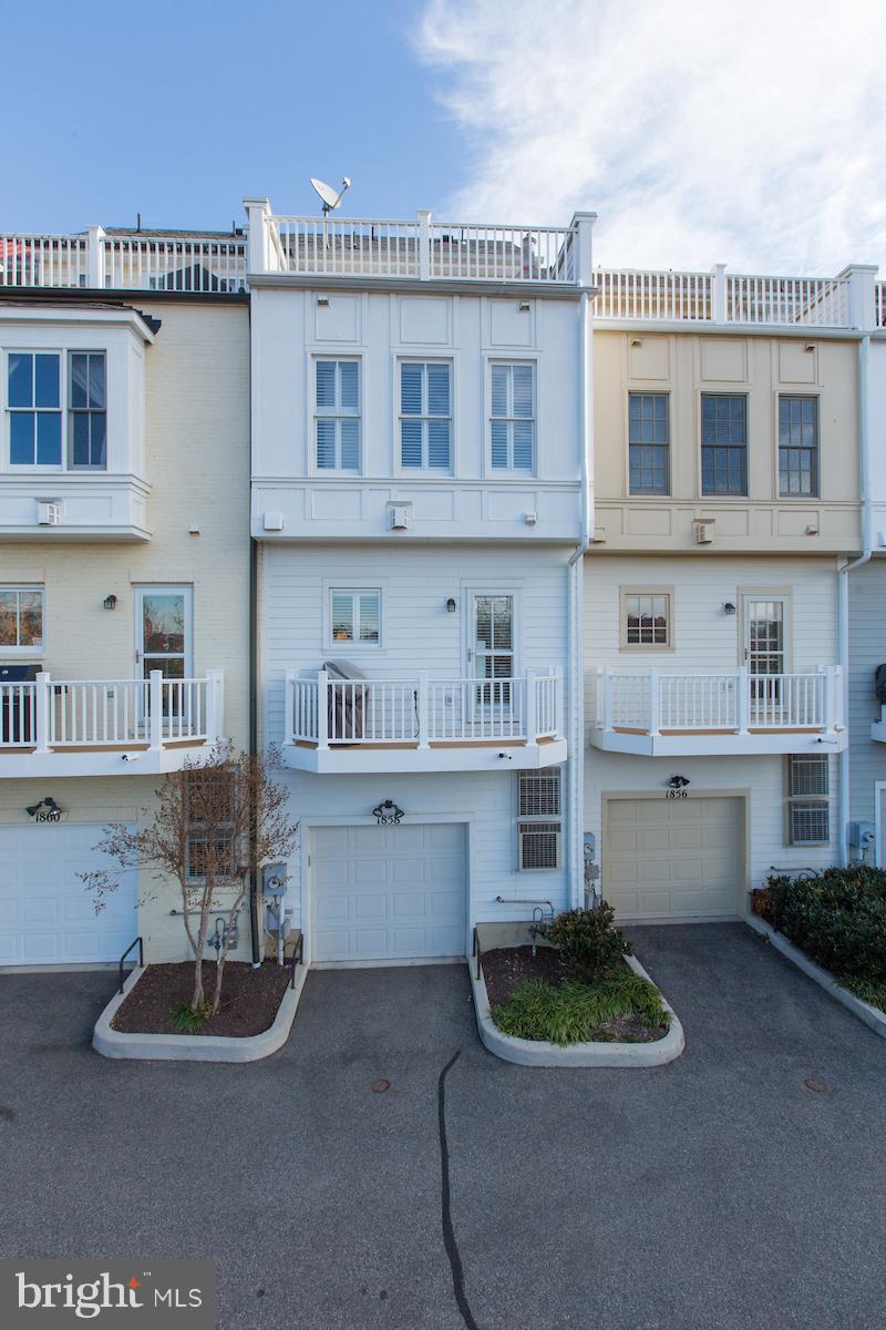 POTOMAC GREENS - Residential