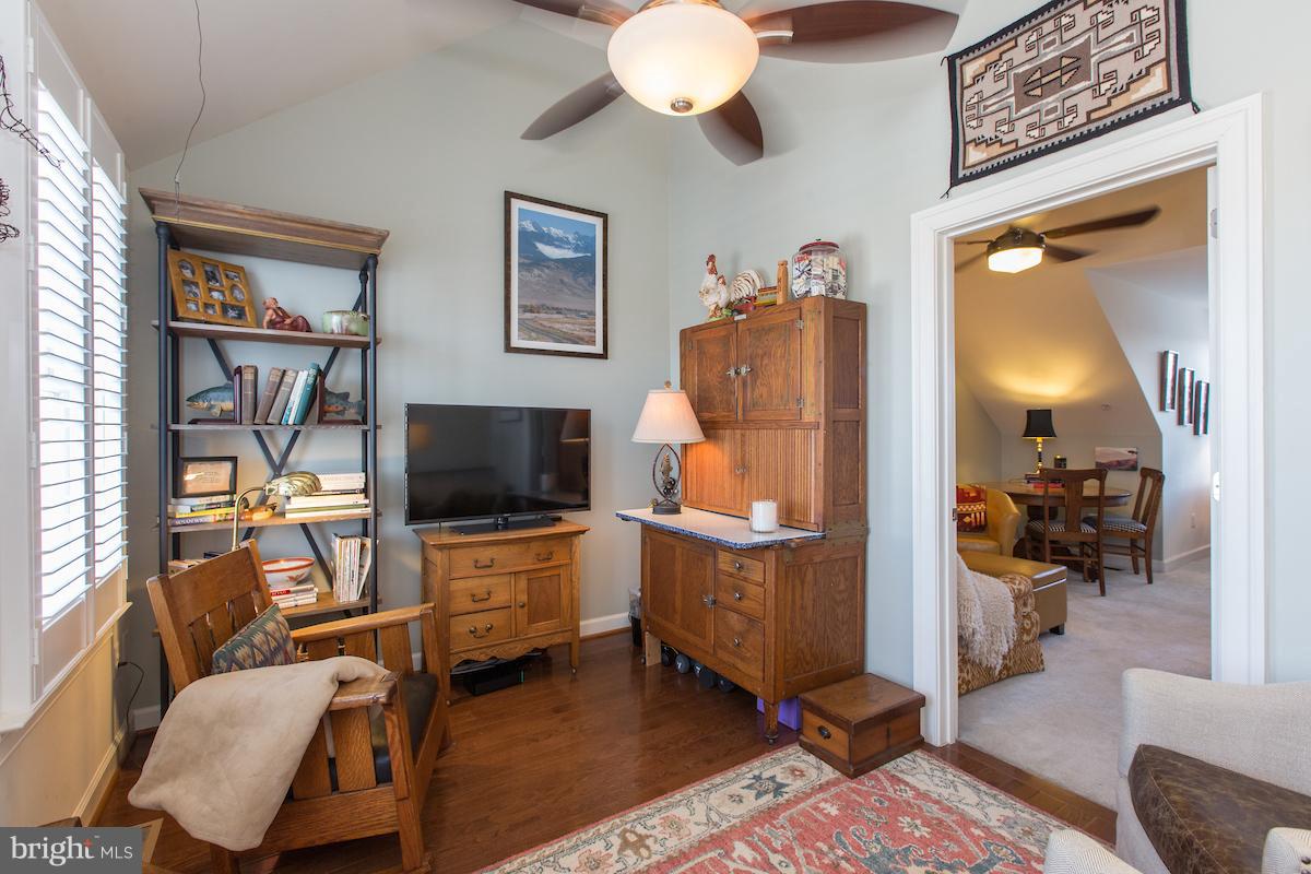 POTOMAC GREENS - Residential