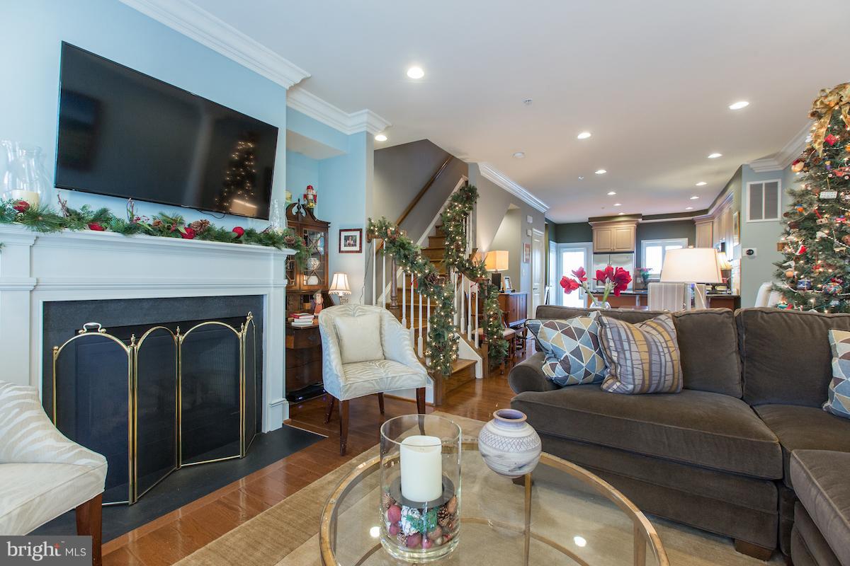 POTOMAC GREENS - Residential