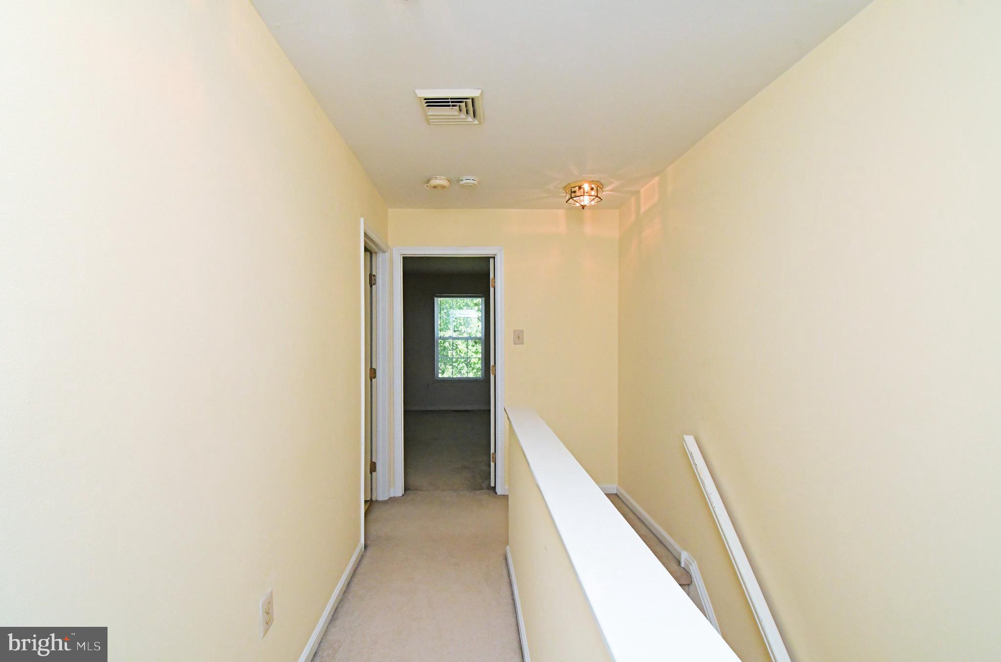 WILLIAMSBURG COMS - Residential