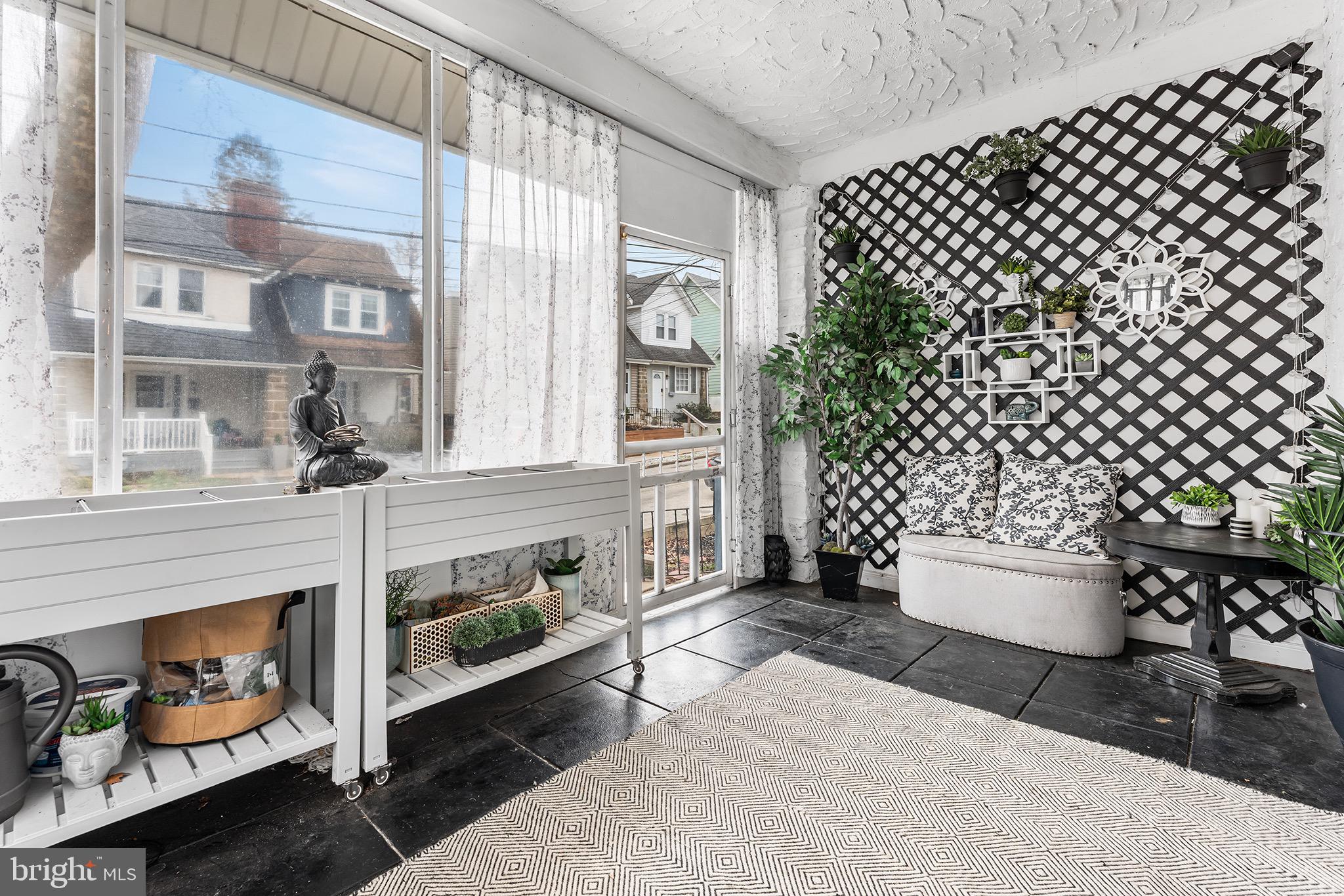 DREXEL MANOR - Residential