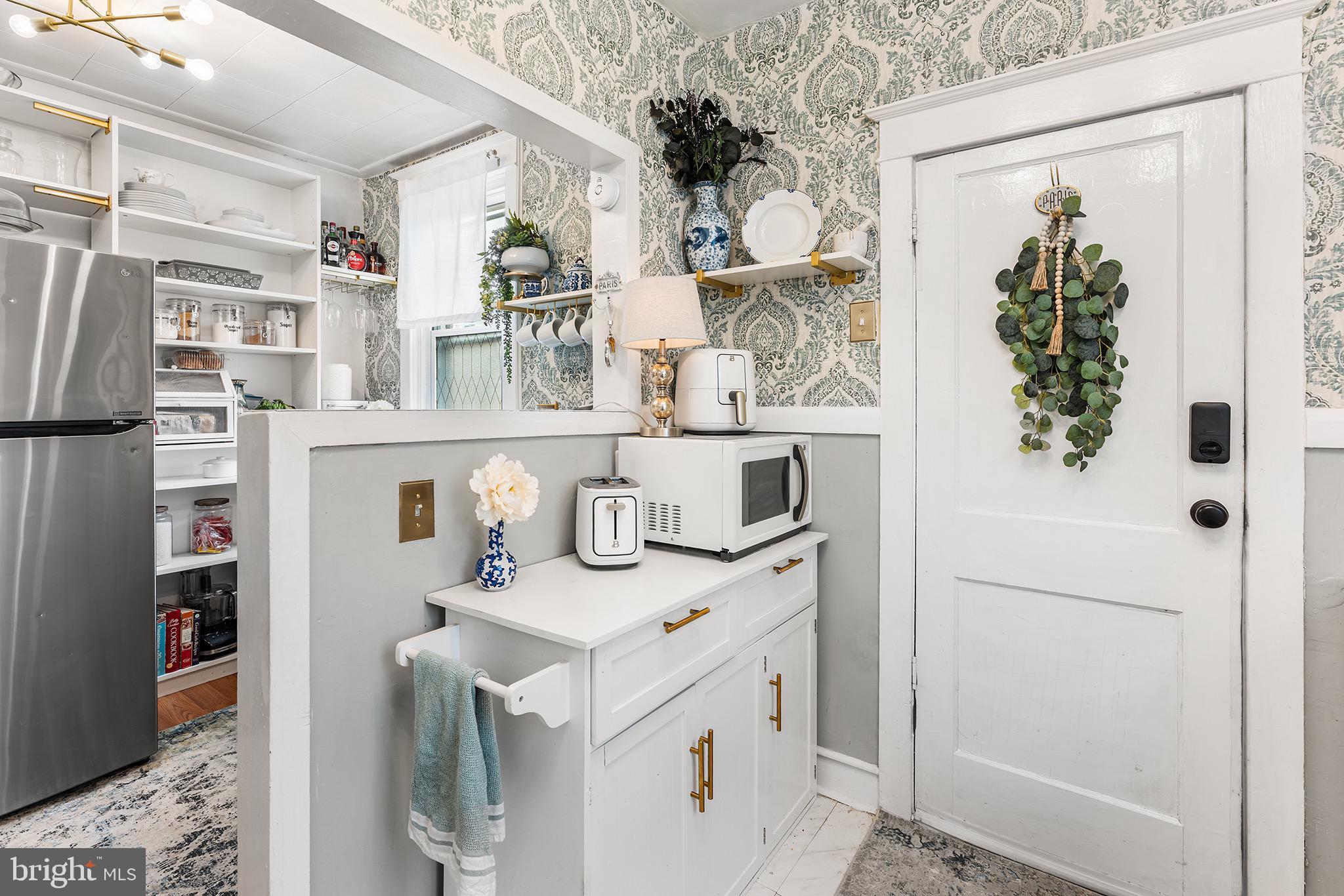 DREXEL MANOR - Residential