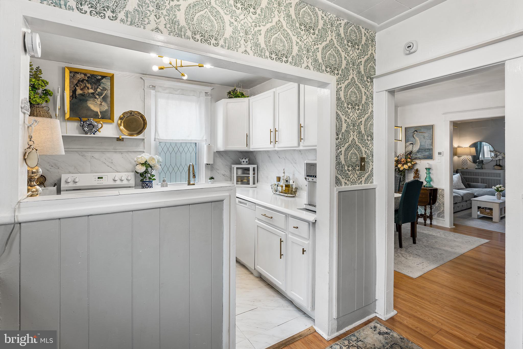 DREXEL MANOR - Residential