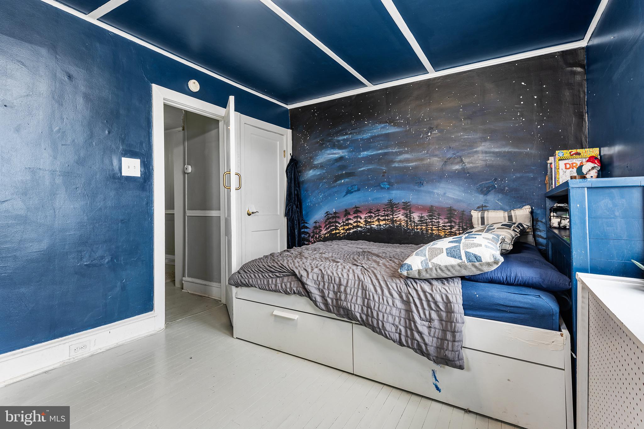 DREXEL MANOR - Residential