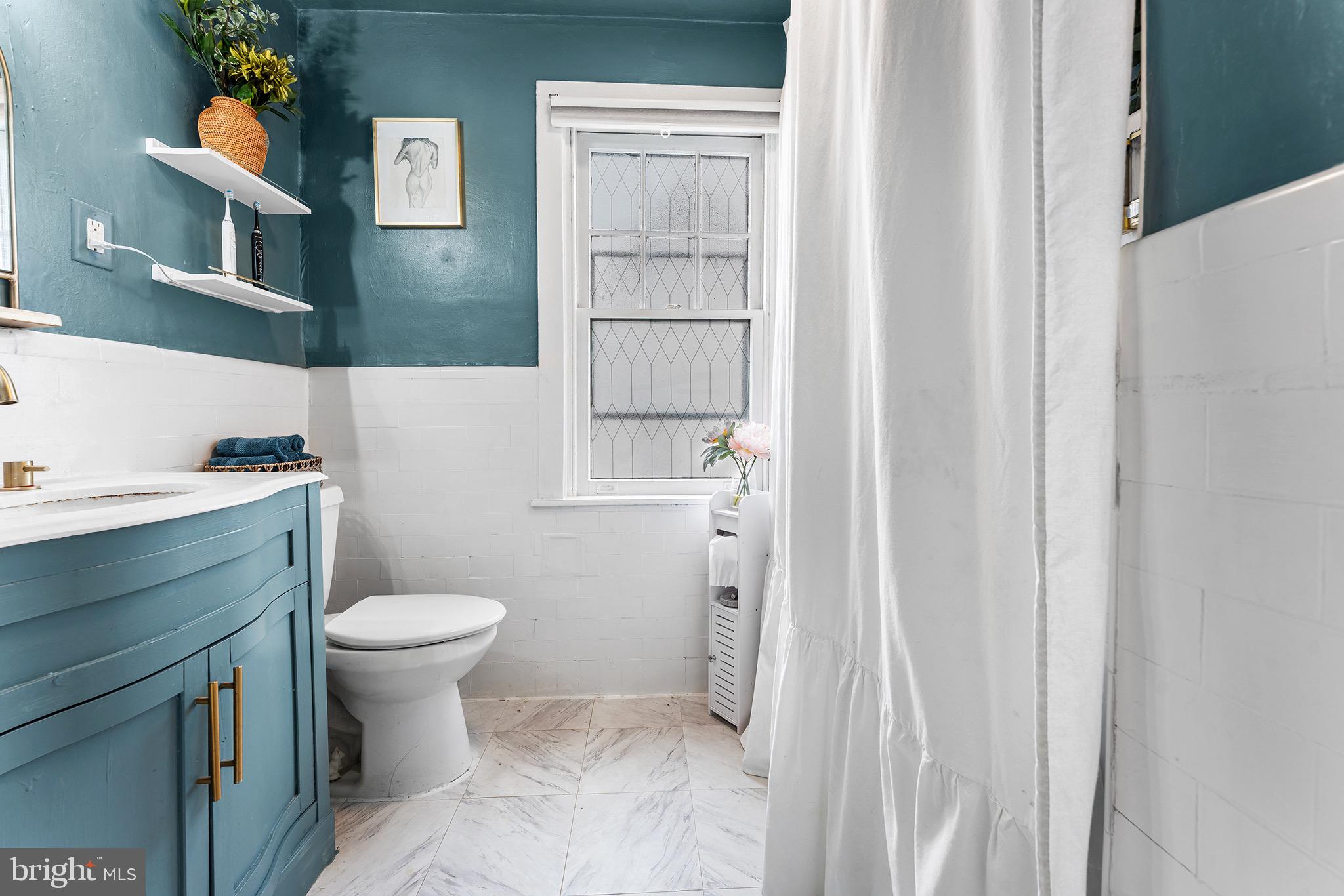 DREXEL MANOR - Residential