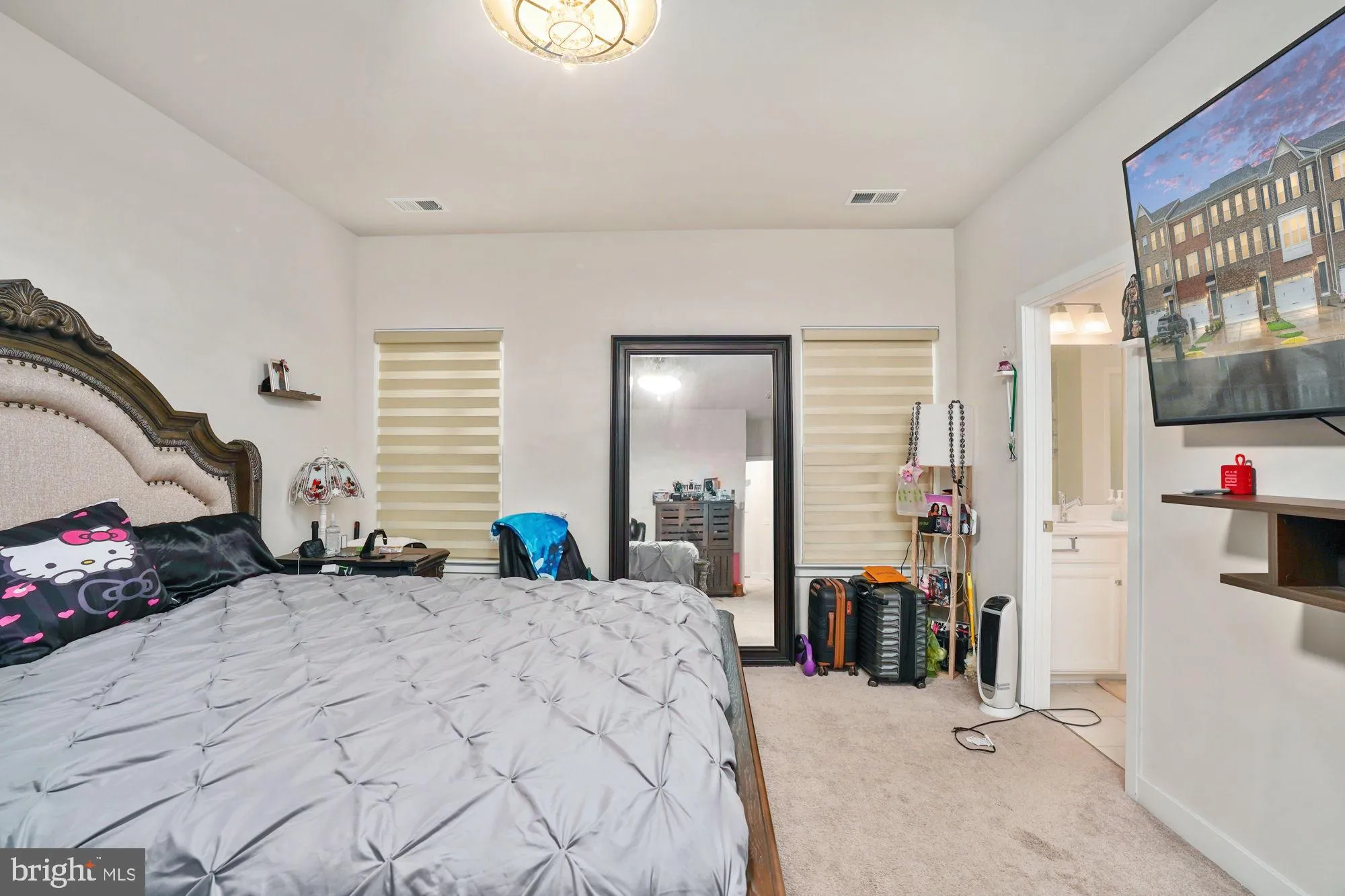 Manassas, Virginia 20109, United States, 4 Bedrooms Bedrooms, ,4 BathroomsBathrooms,Residential,Pending,108528