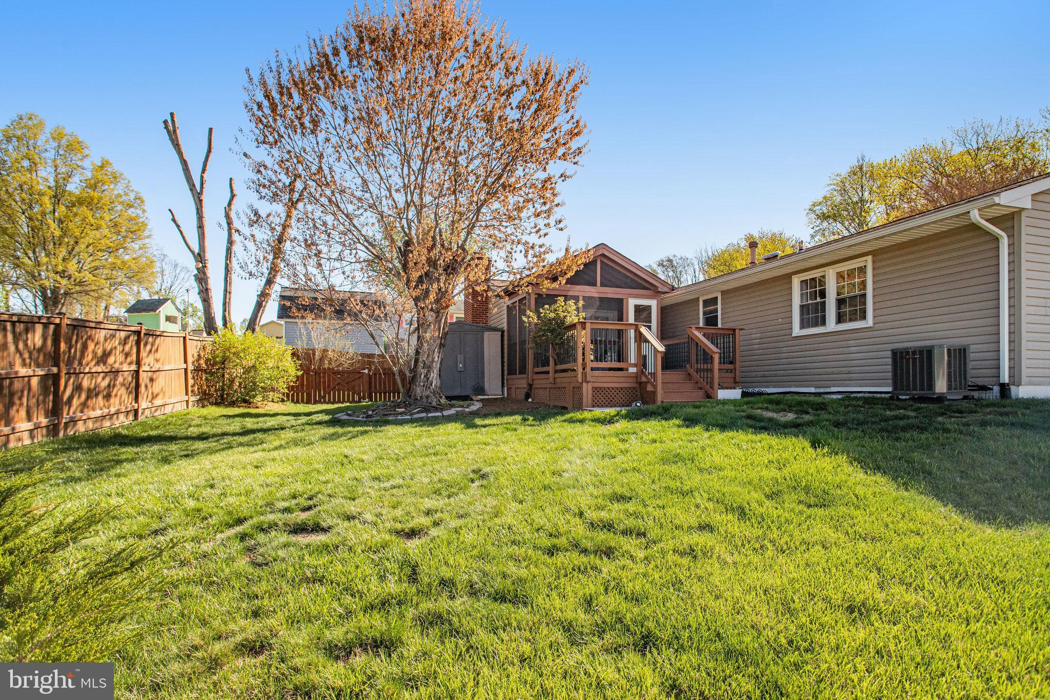 DALE CITY - Residential