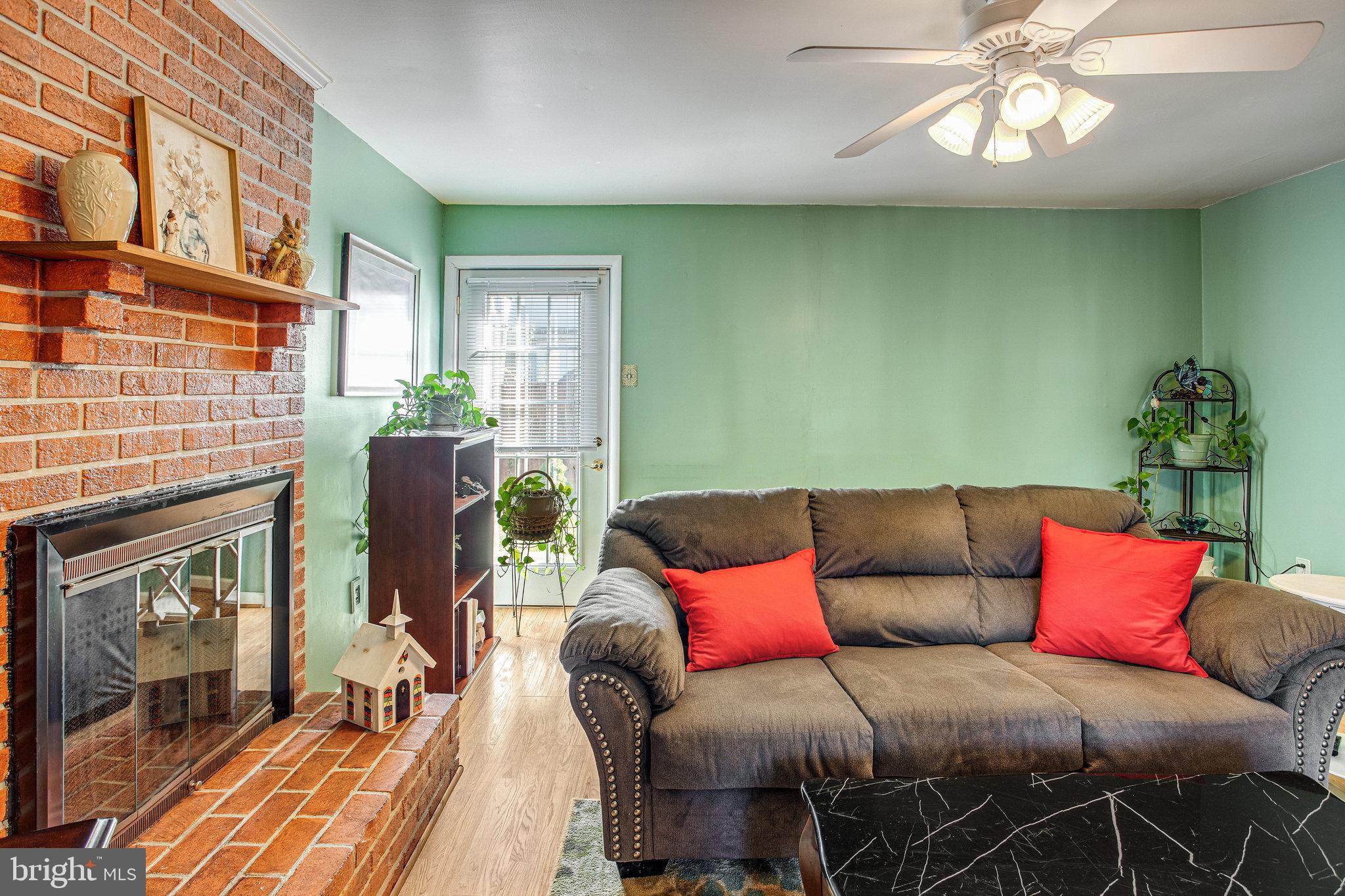 DALE CITY - Residential