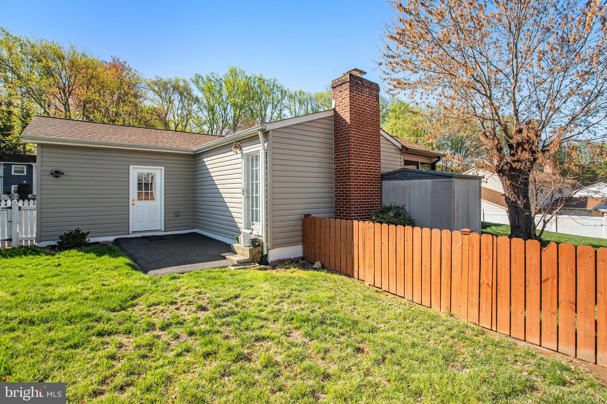 DALE CITY - Residential