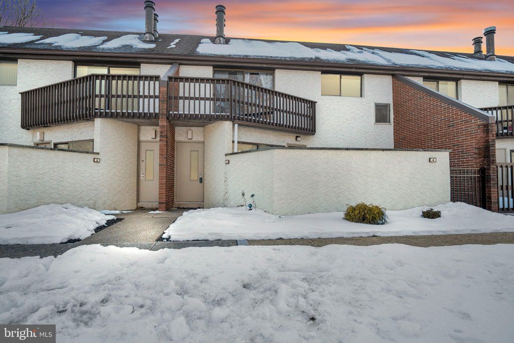 Photo of 1075 Lancaster Blvd #3, MECHANICSBURG, PA 17055 (MLS # PACB2050748)