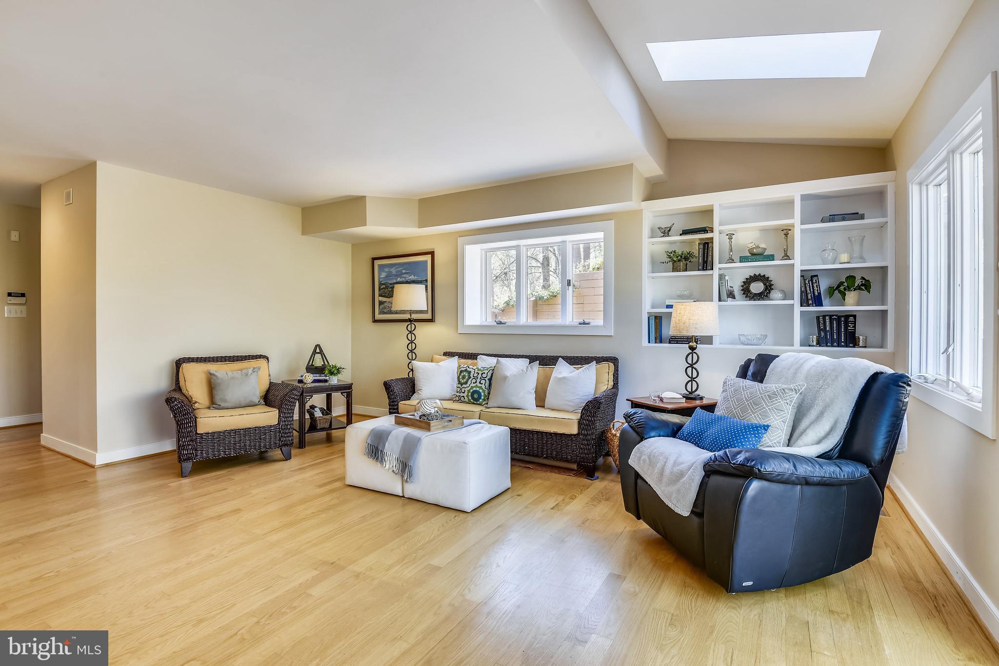 ULMSTEAD ESTATES - Residential