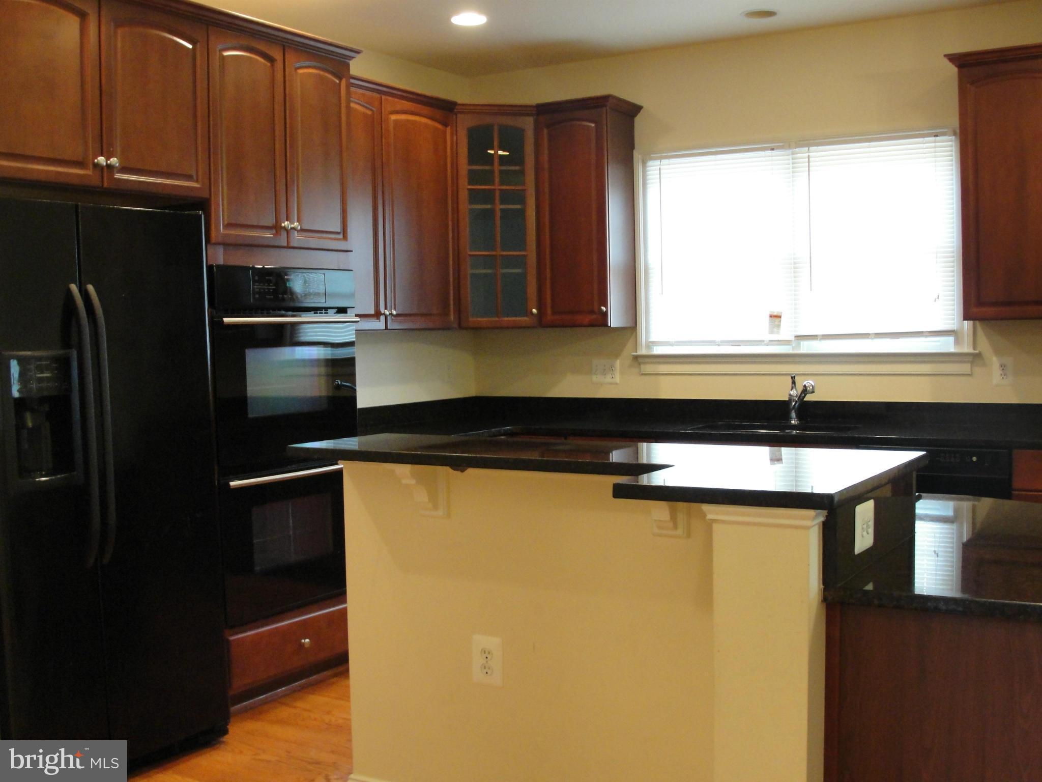 AUTUMN HILLS - Residential Lease