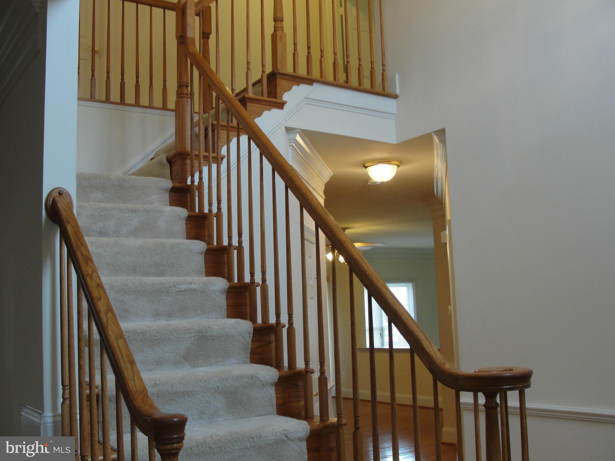 AUTUMN HILLS - Residential Lease