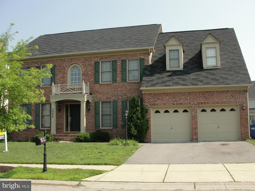 One application has been accepted.  Beautiful house in Autumn Hill ready for moving in. A lot of up graded, gourmet kitchen with granite counter top, large desk, well maintained in and out. Fully finished walk out basement, hard wood floor main level. A must see.  Thanks for showing.