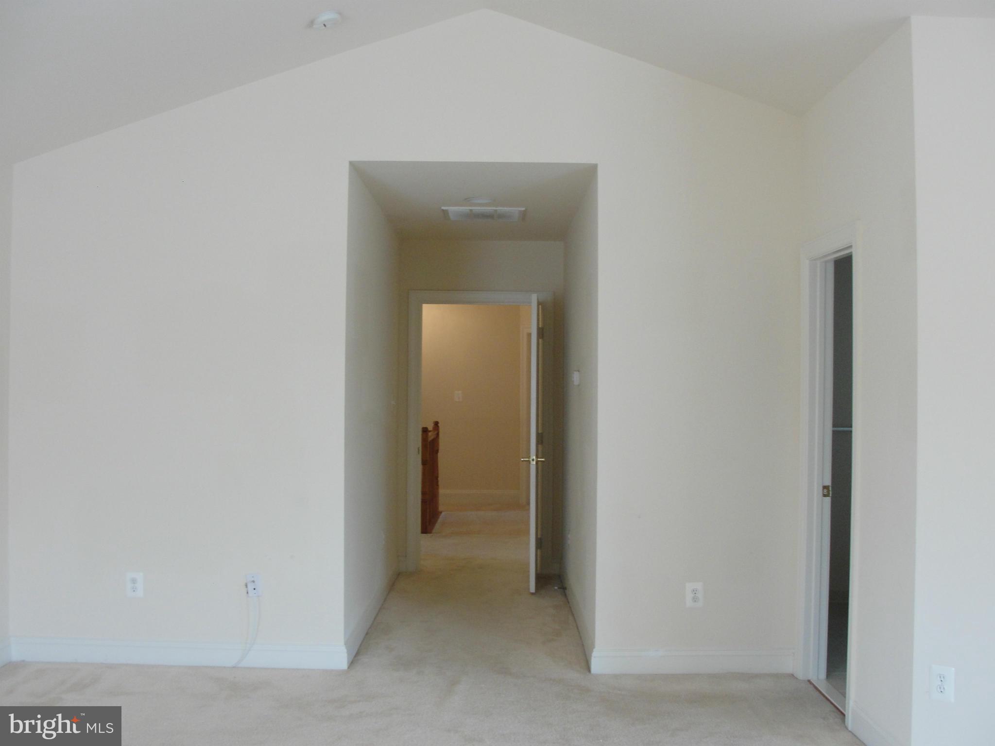 AUTUMN HILLS - Residential Lease