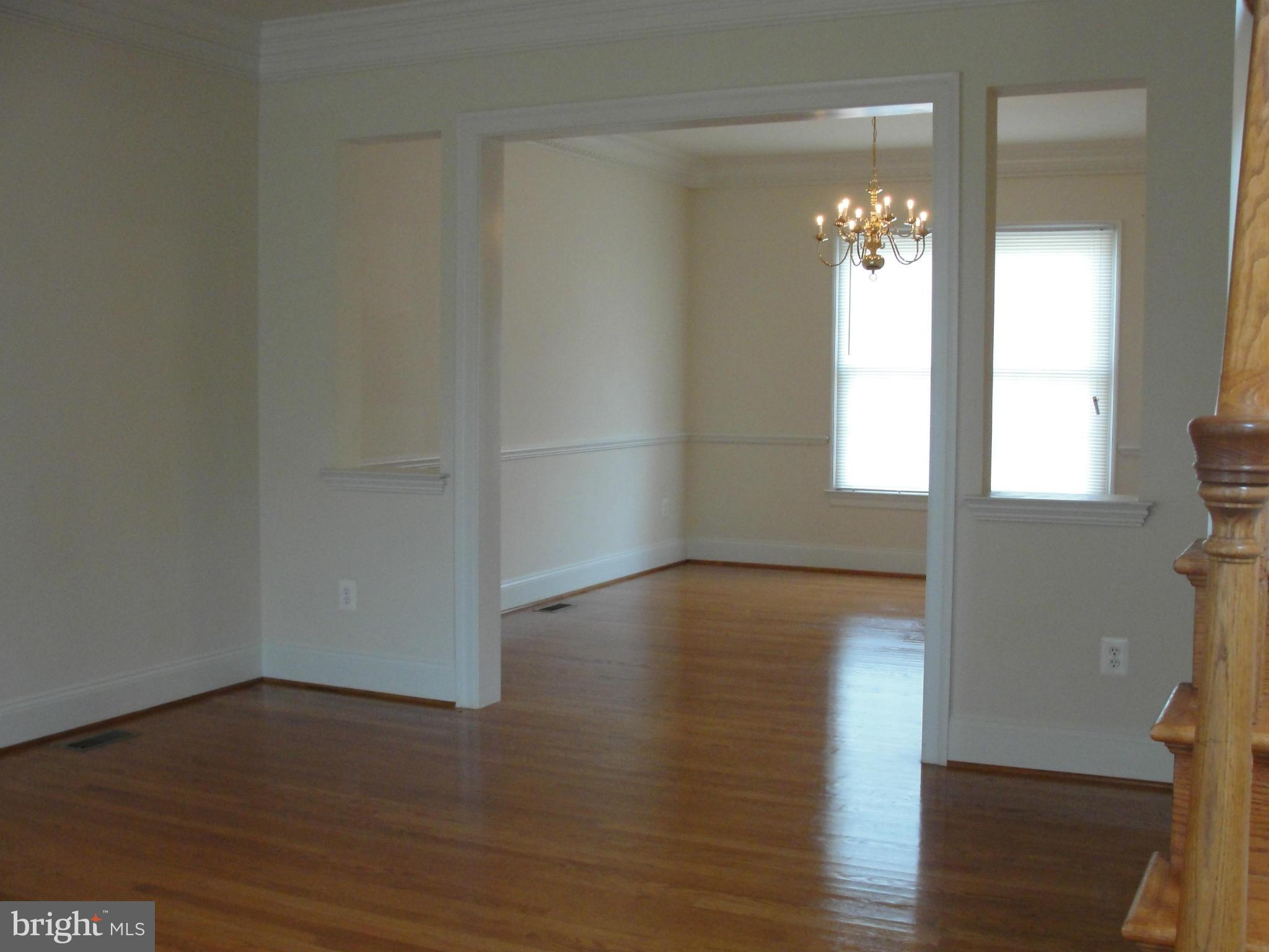 AUTUMN HILLS - Residential Lease