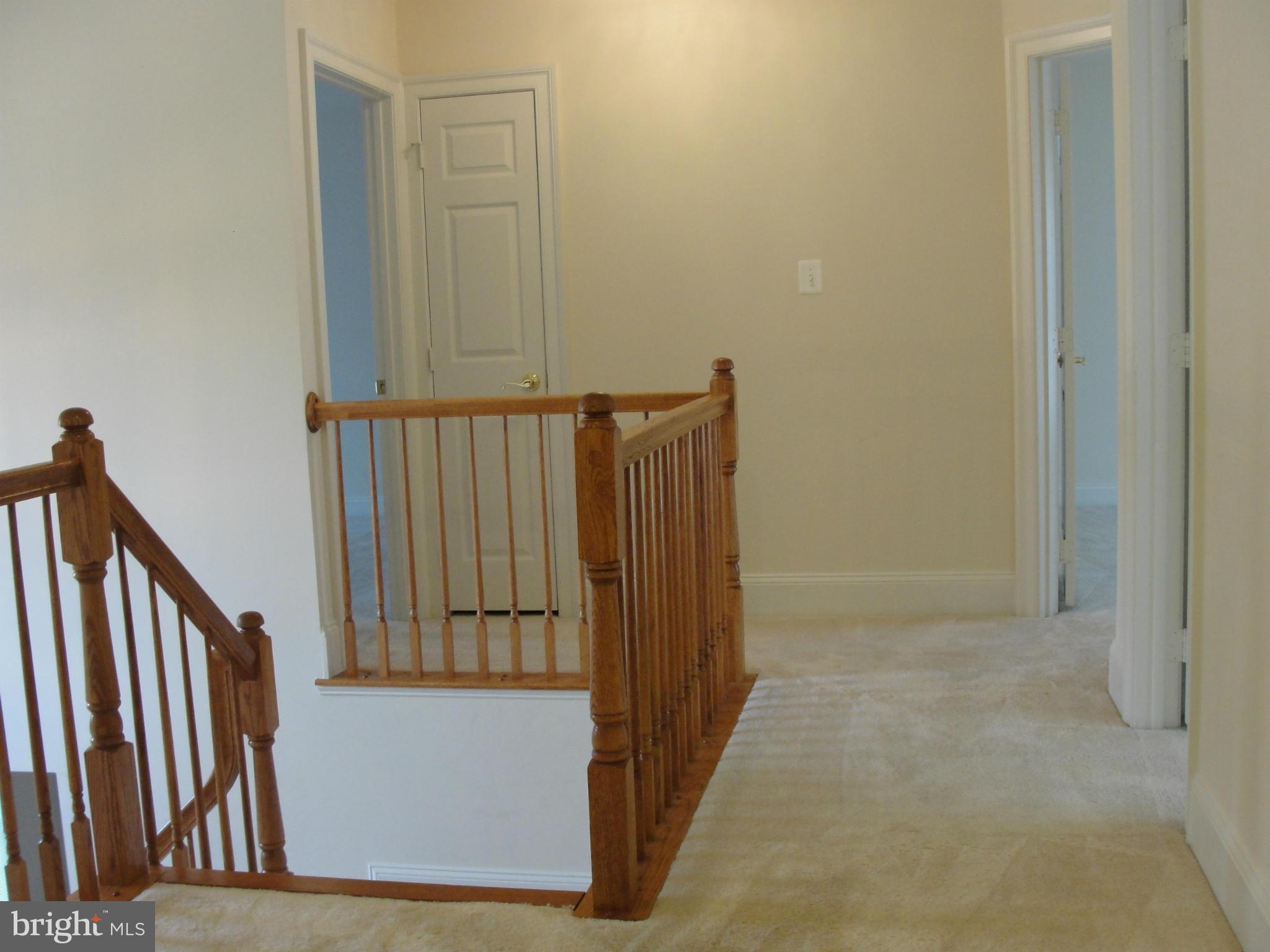 AUTUMN HILLS - Residential Lease