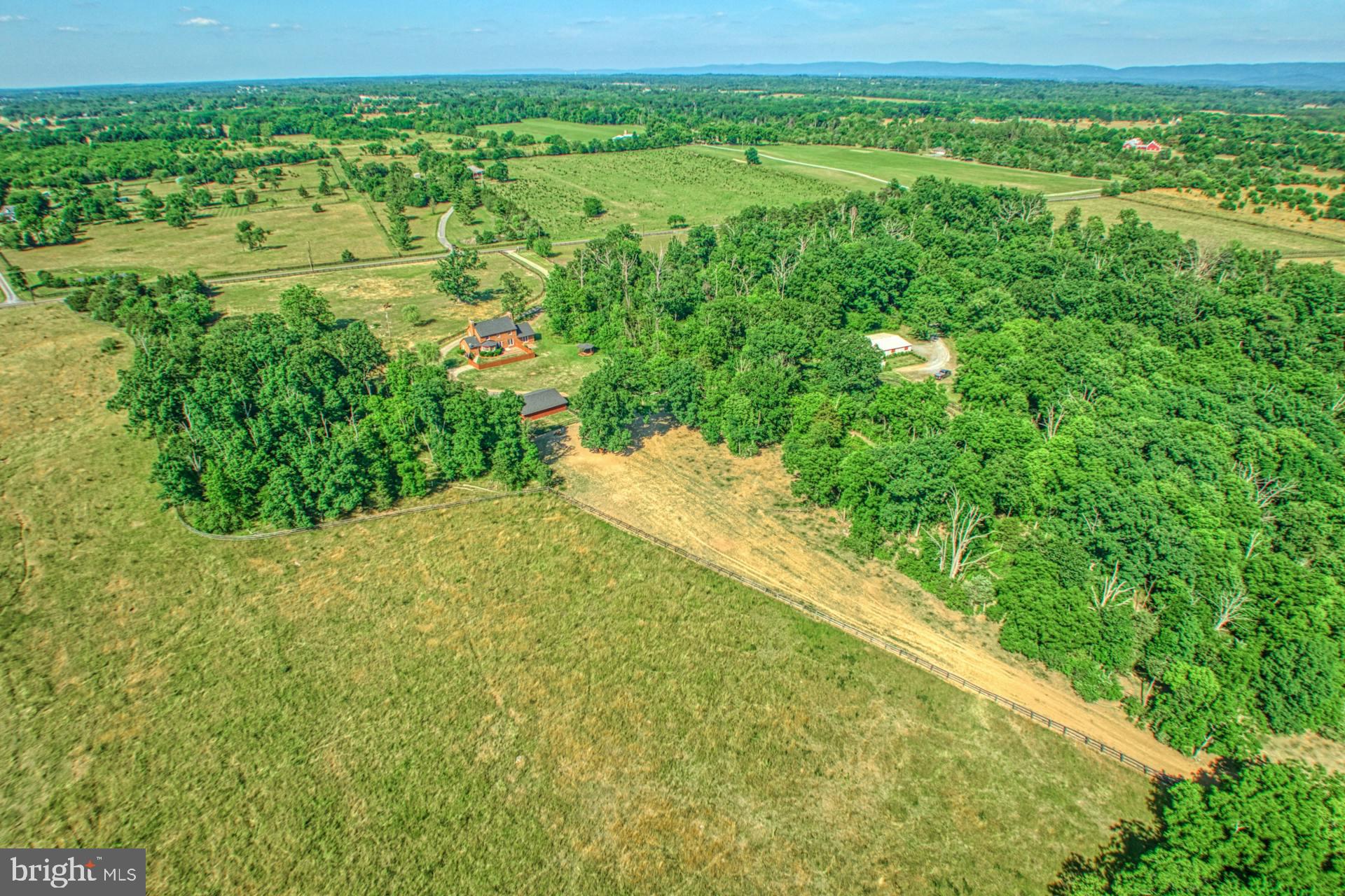 RUSSELL - Residential