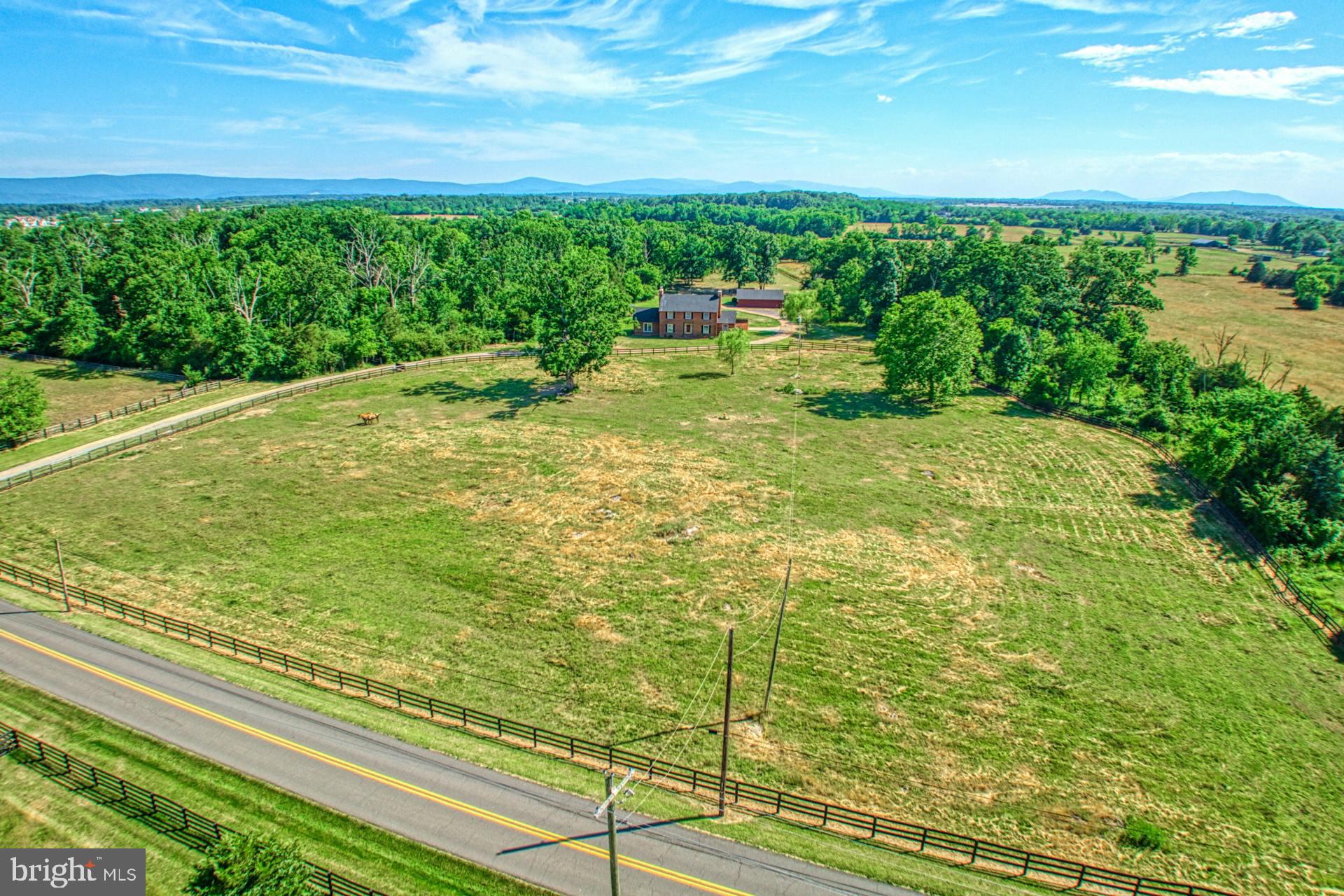 RUSSELL - Residential